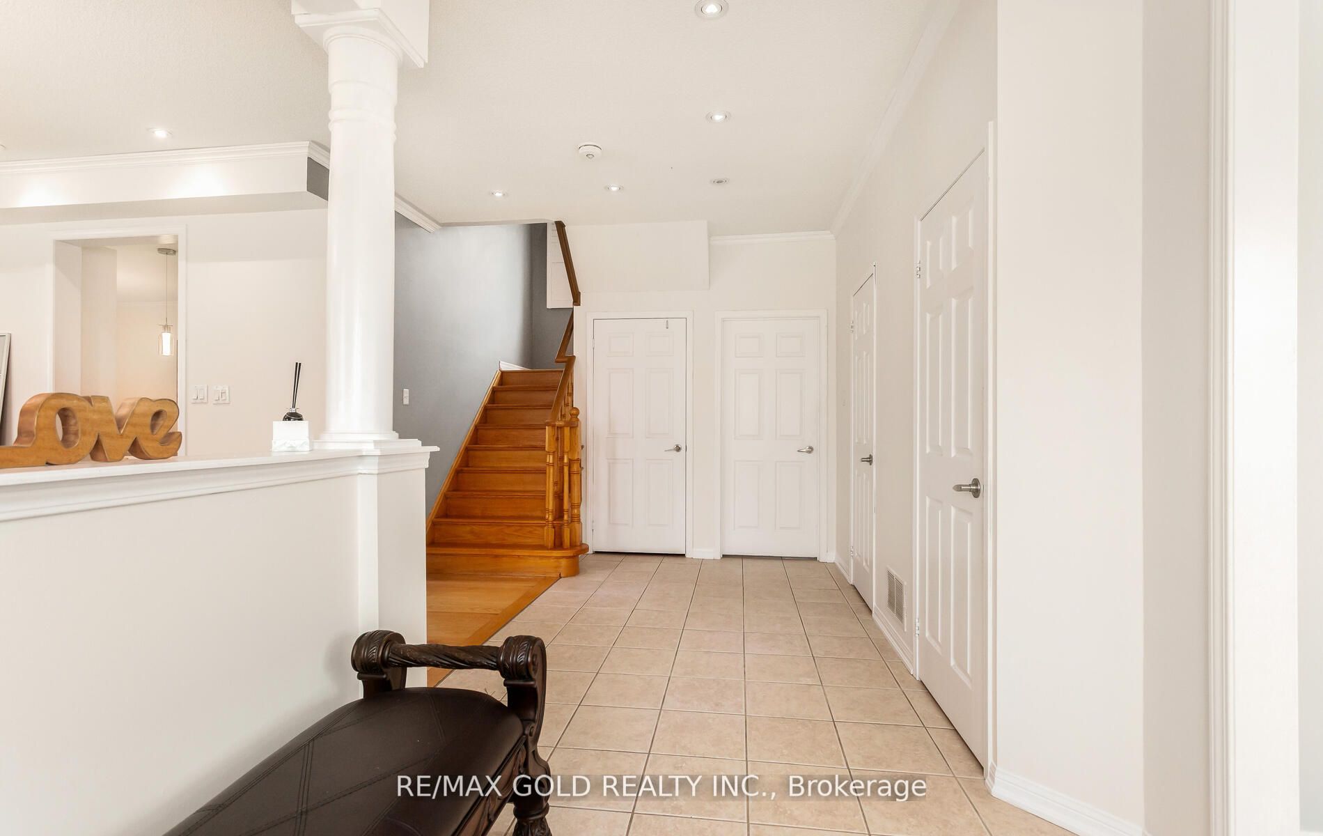 1090 Trudeau Drive Property Photo 8