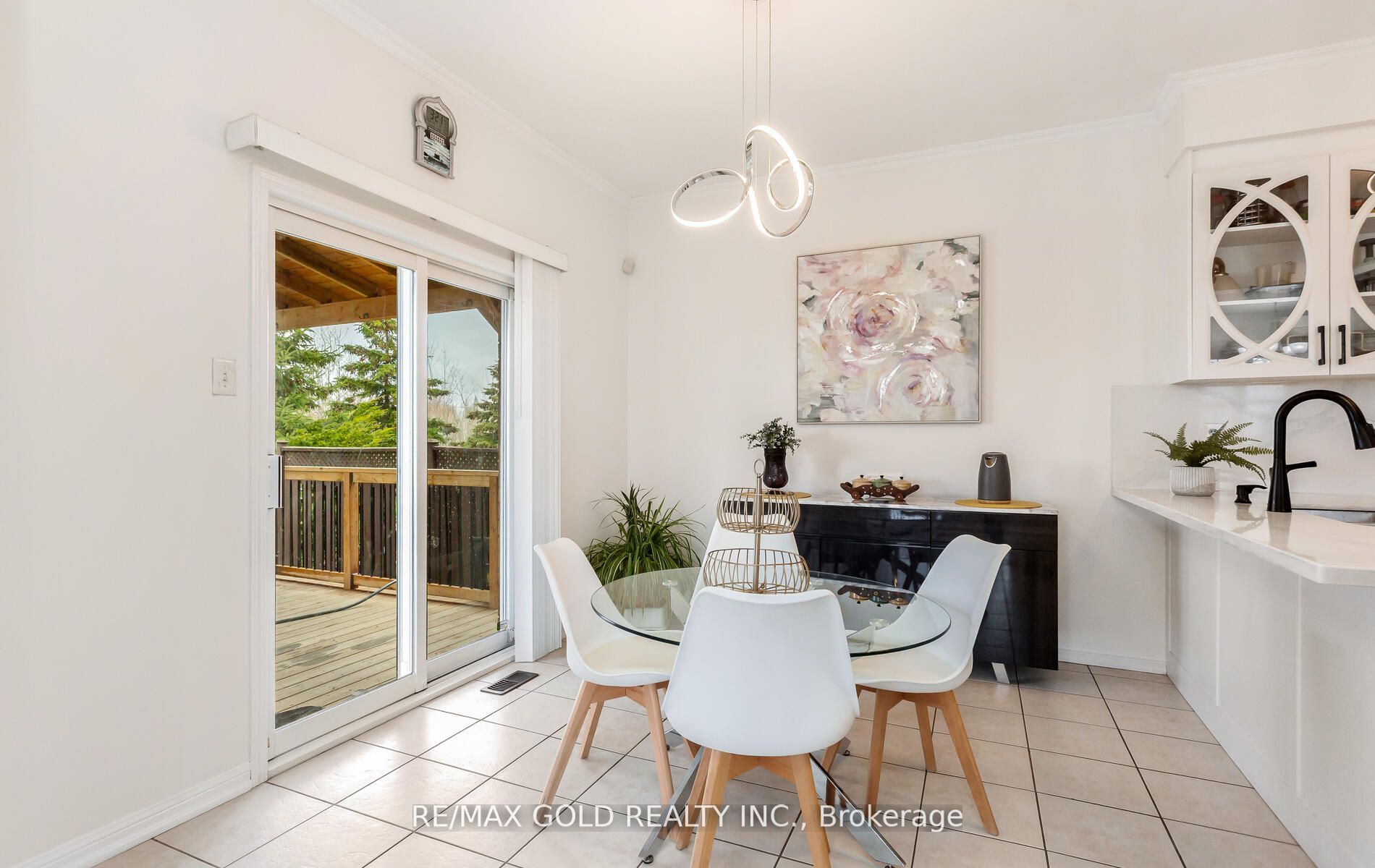 1090 Trudeau Drive Property Photo 17