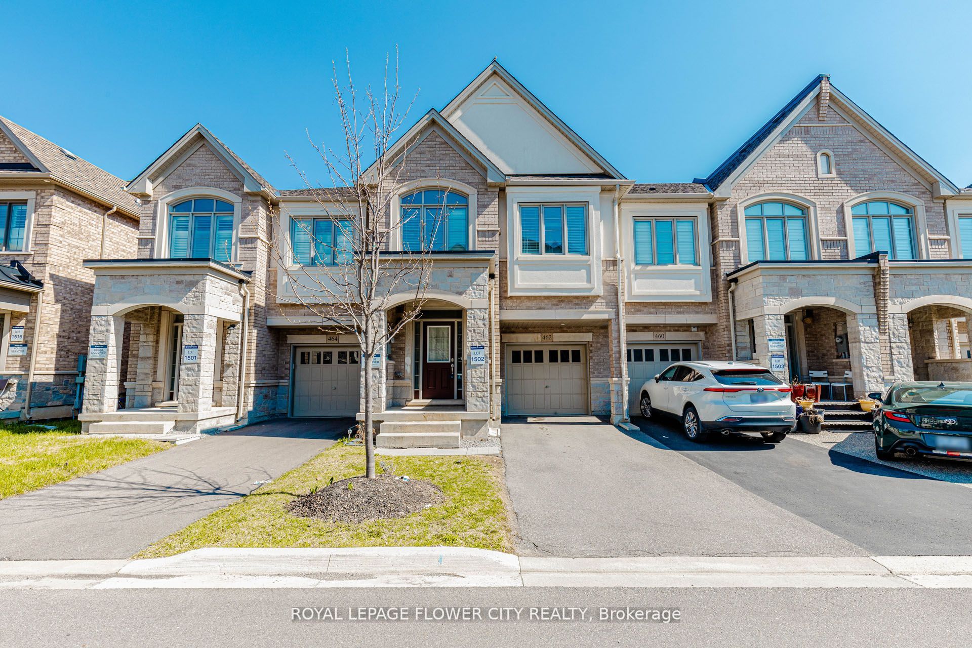 462 Sheaffe Place Property Photo 1