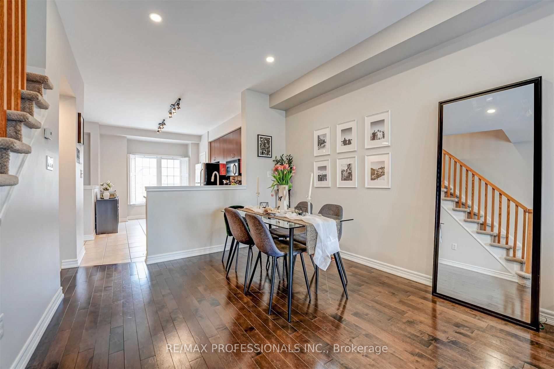 676 Rowley Common Property Photo 10