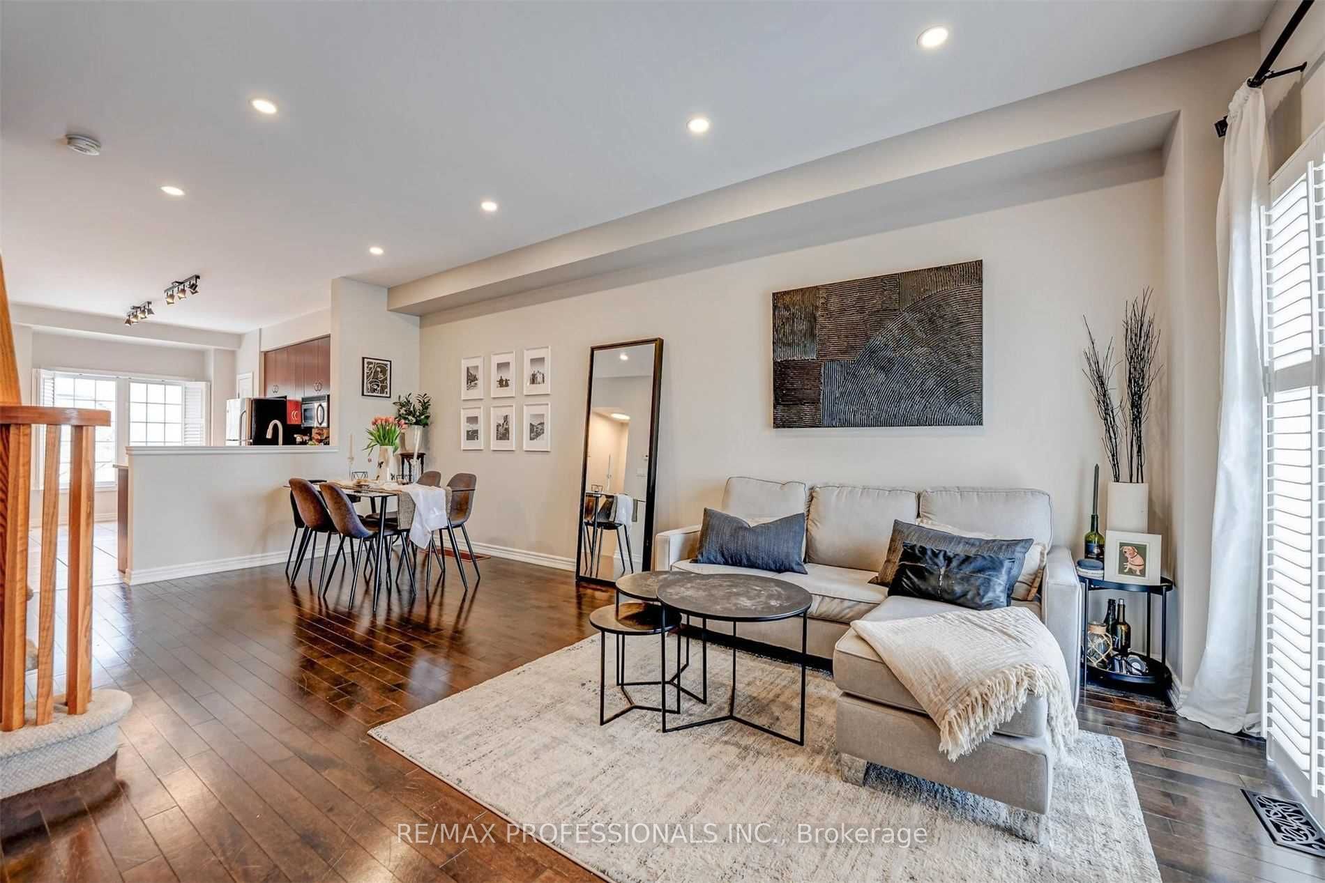 676 Rowley Common Property Photo 15