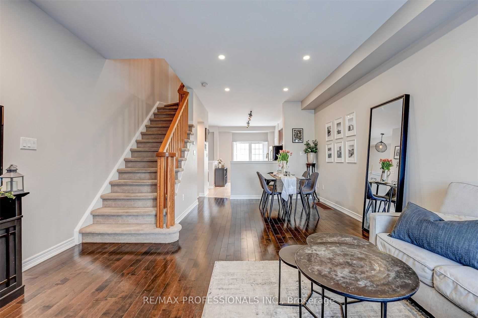 676 Rowley Common Property Photo 16