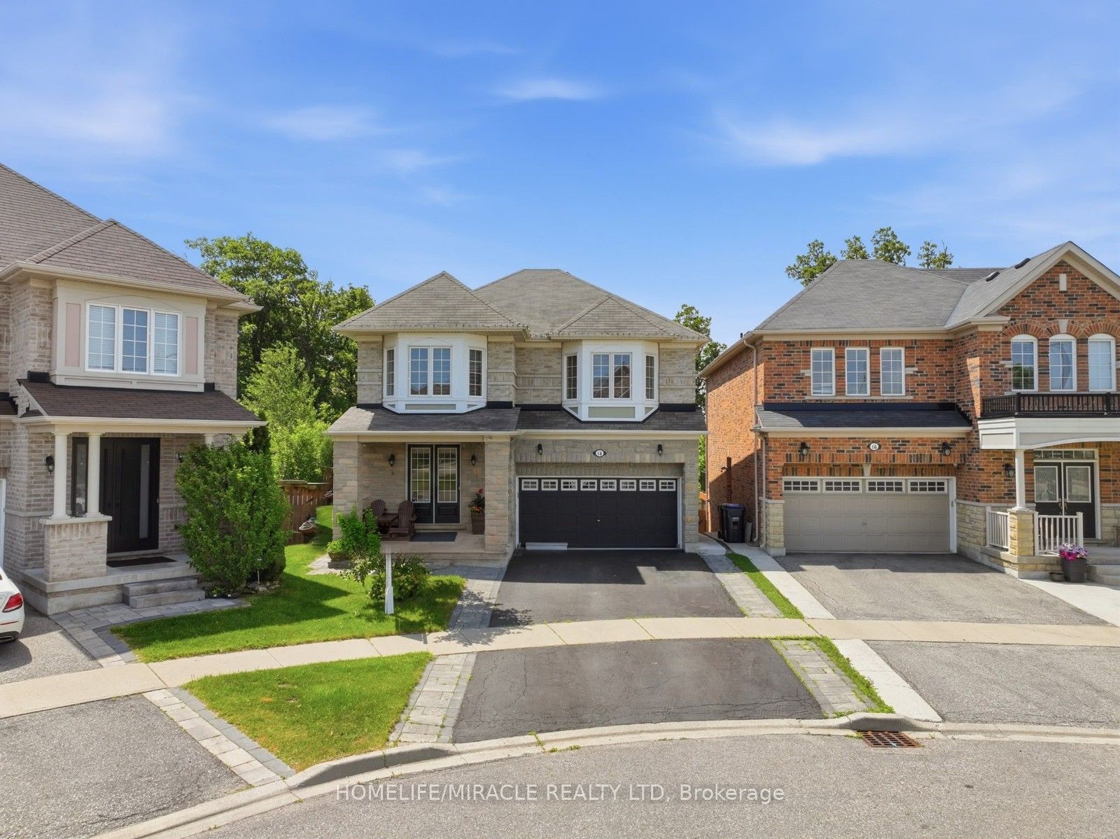 14 Adeline Court Property Photo 2