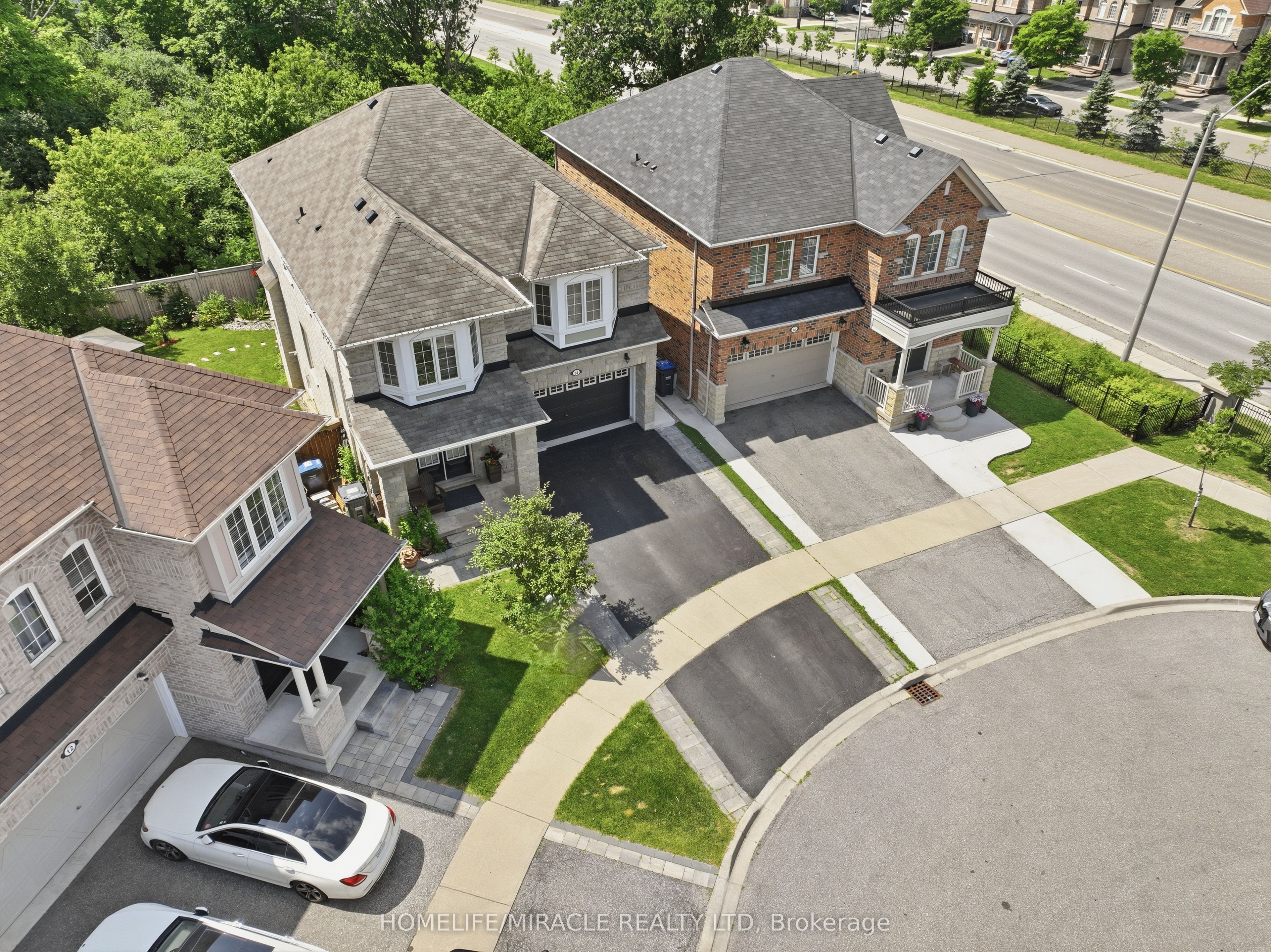 14 Adeline Court Property Photo 4