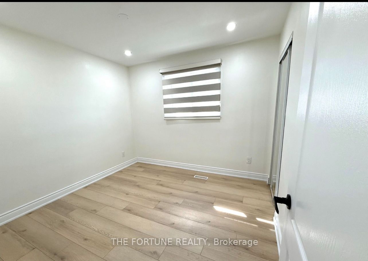 7461 Netherwood Road Property Photo 21