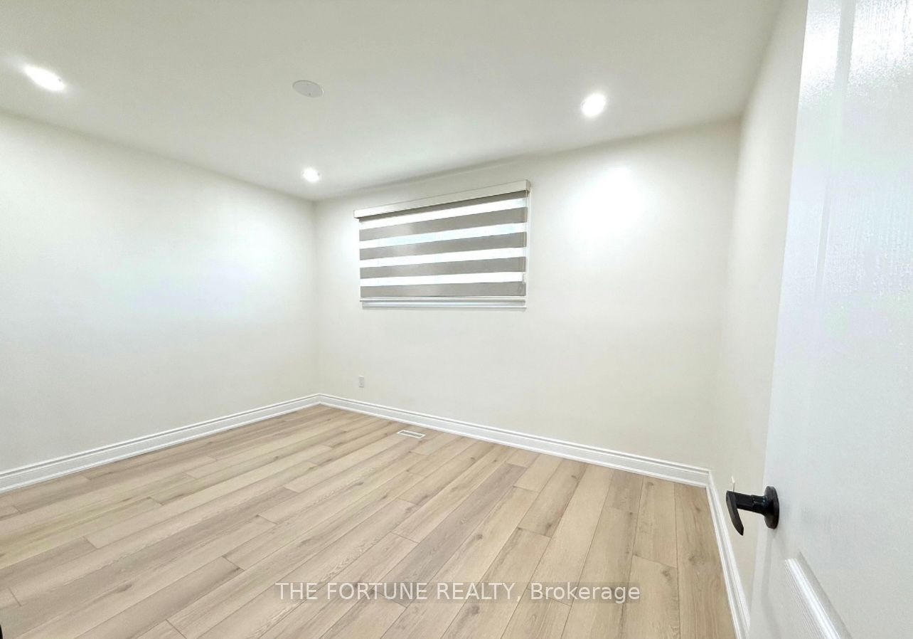 7461 Netherwood Road Property Photo 23
