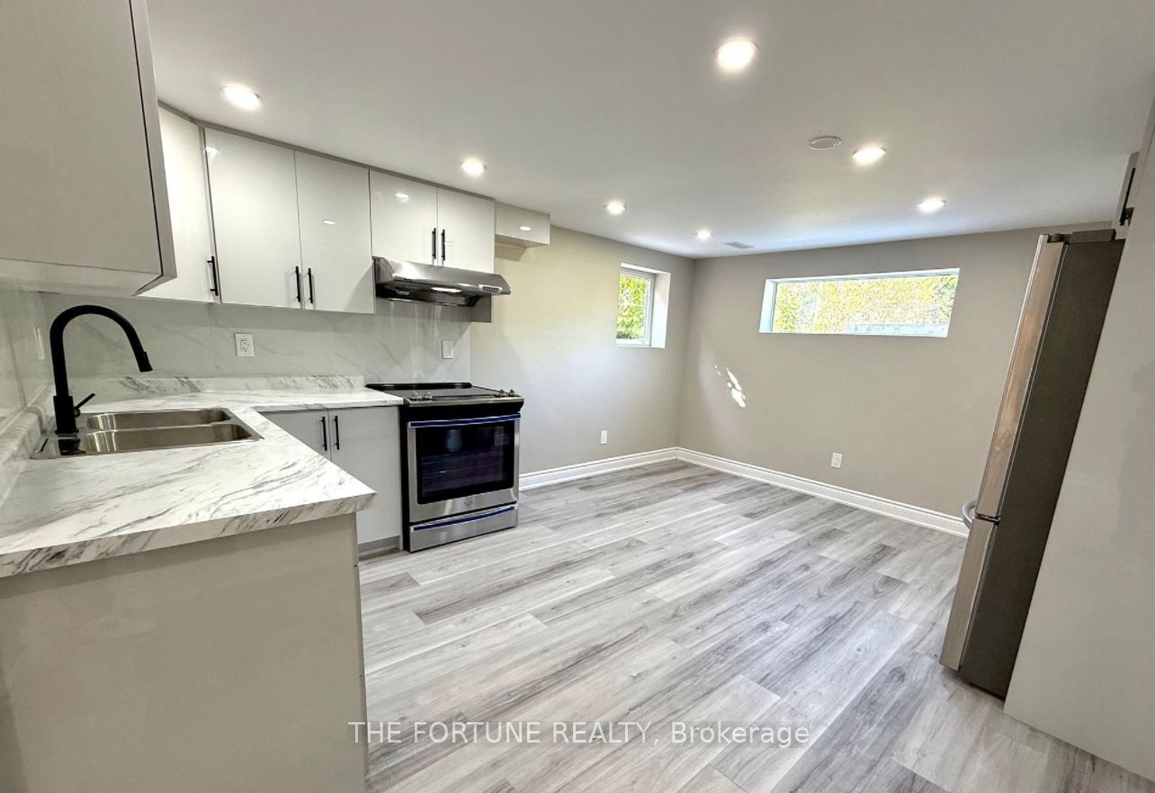 7461 Netherwood Road Property Photo 32