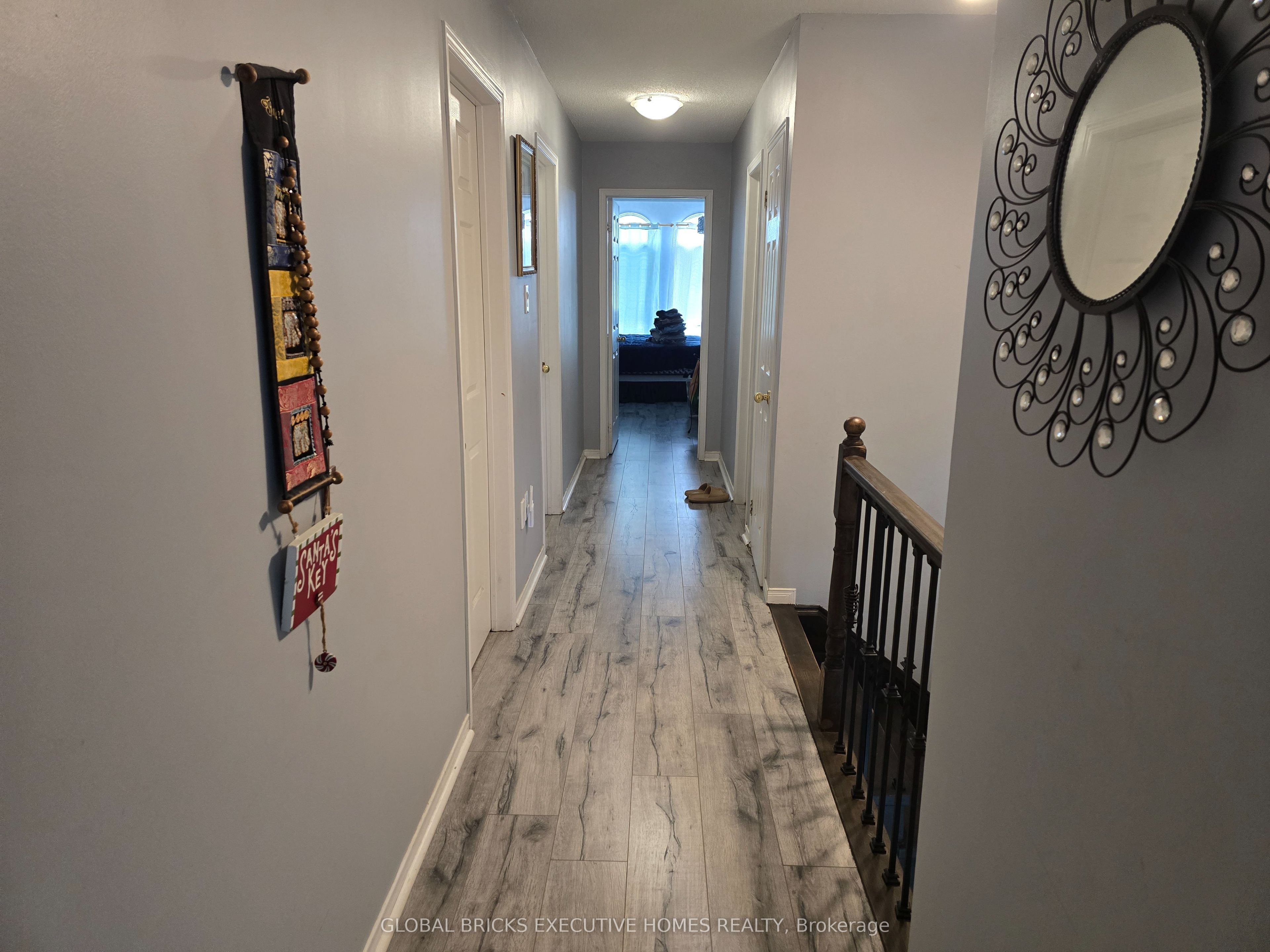 17 Mannel Crescent Property Photo 1