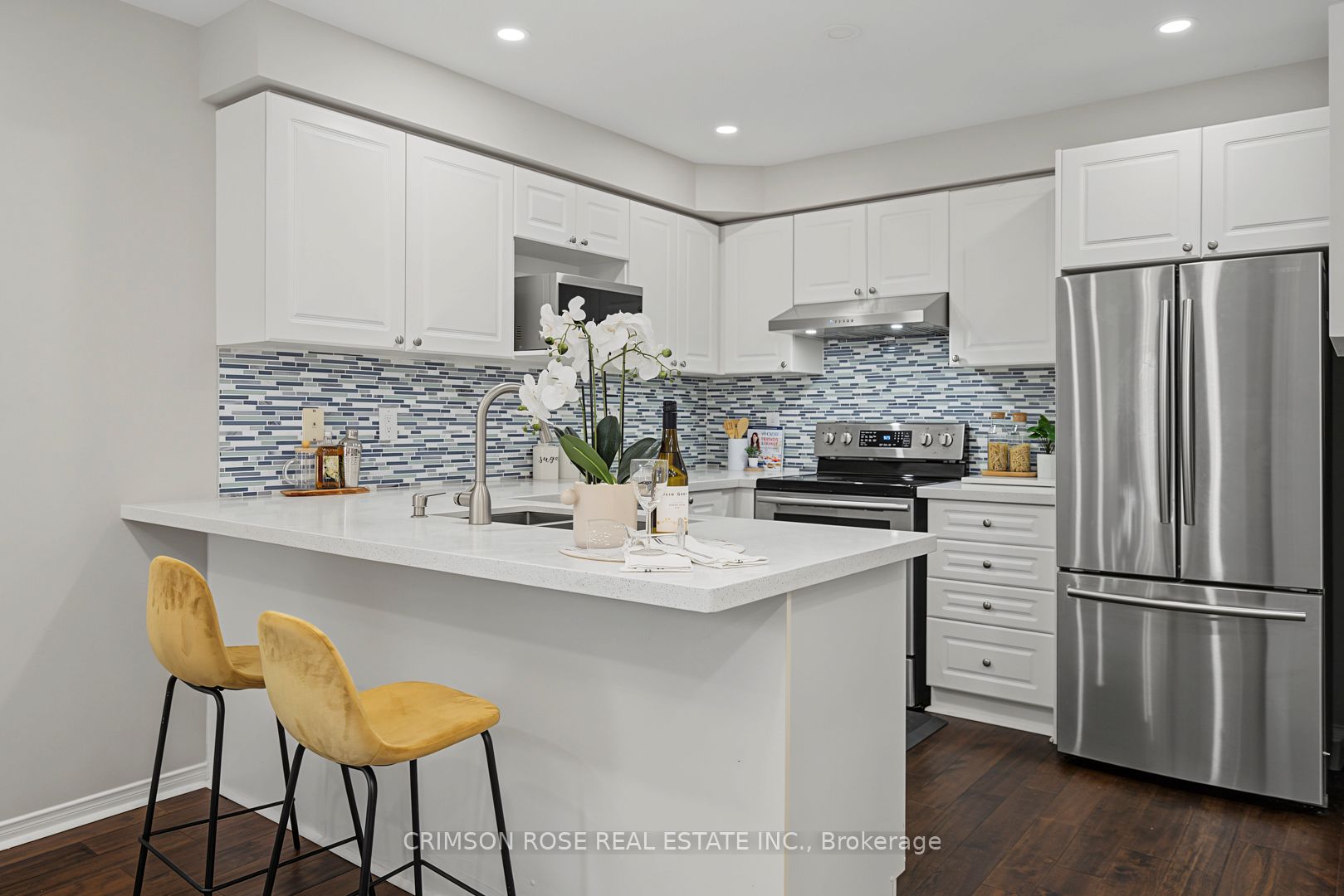 506 Pondview Place Property Photo 10