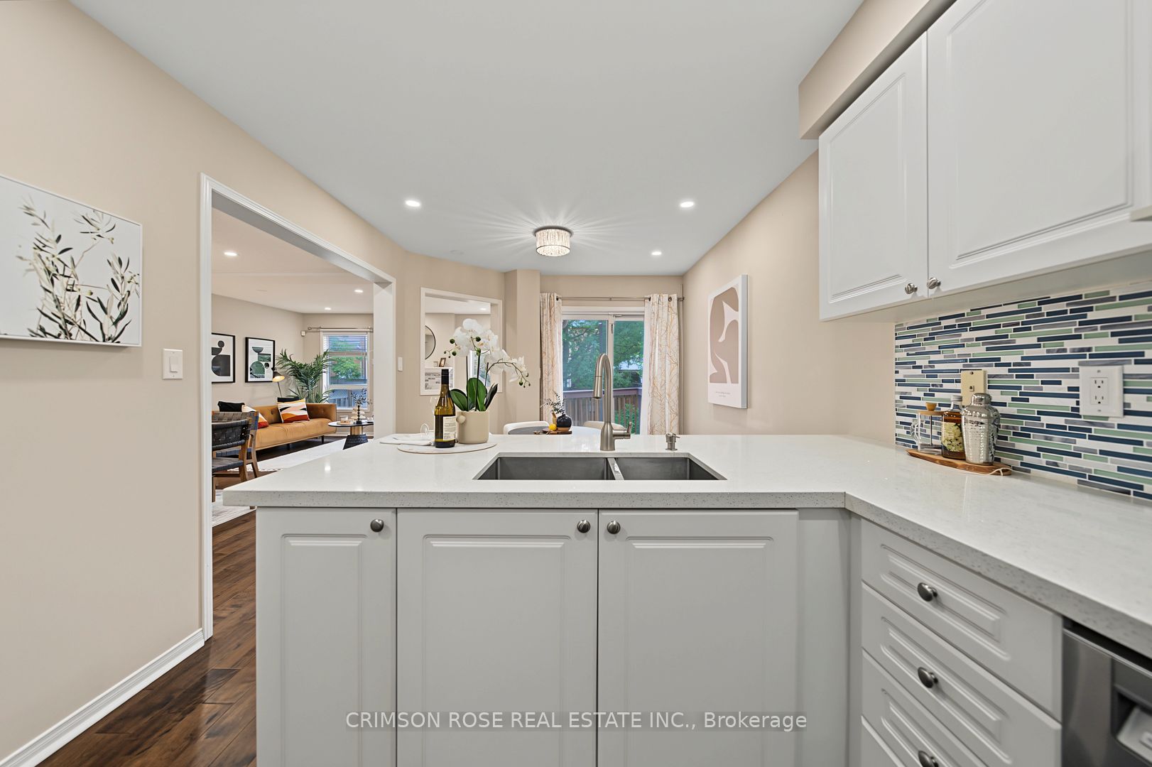 506 Pondview Place Property Photo 14