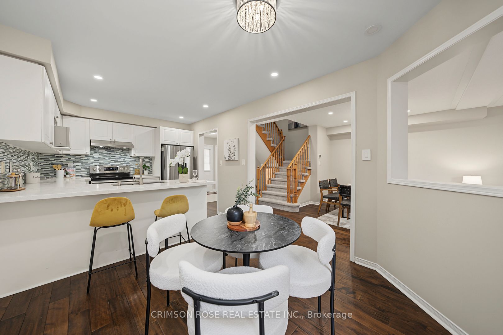 506 Pondview Place Property Photo 16