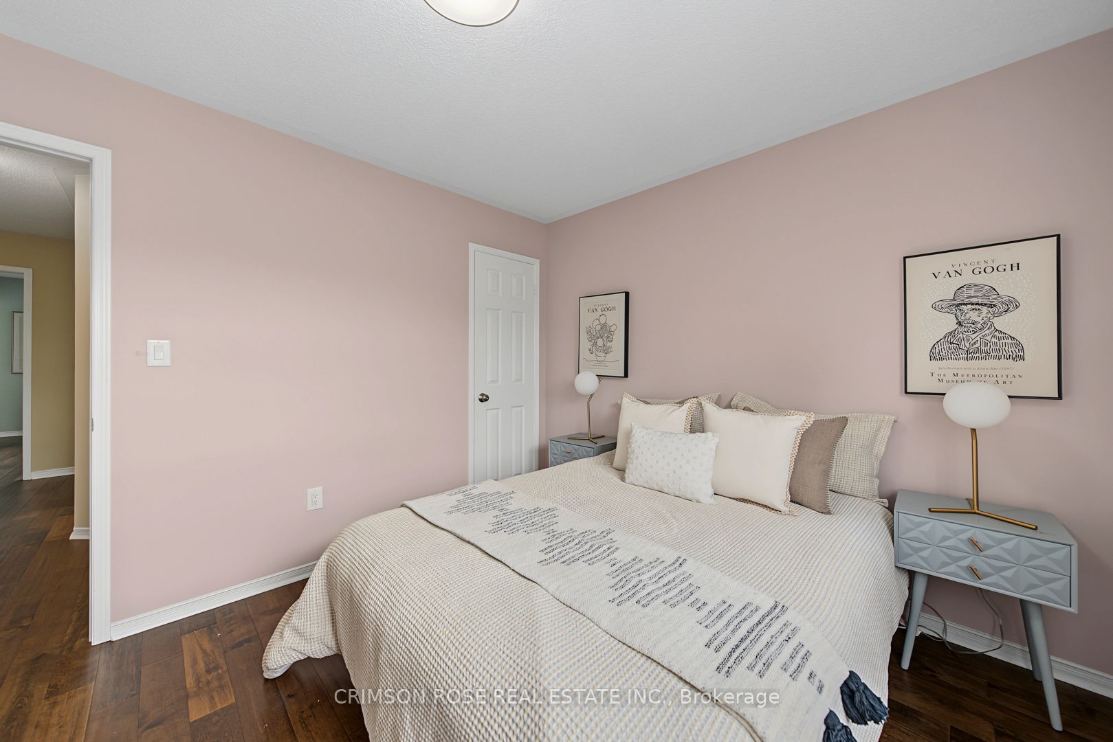 506 Pondview Place Property Photo 33