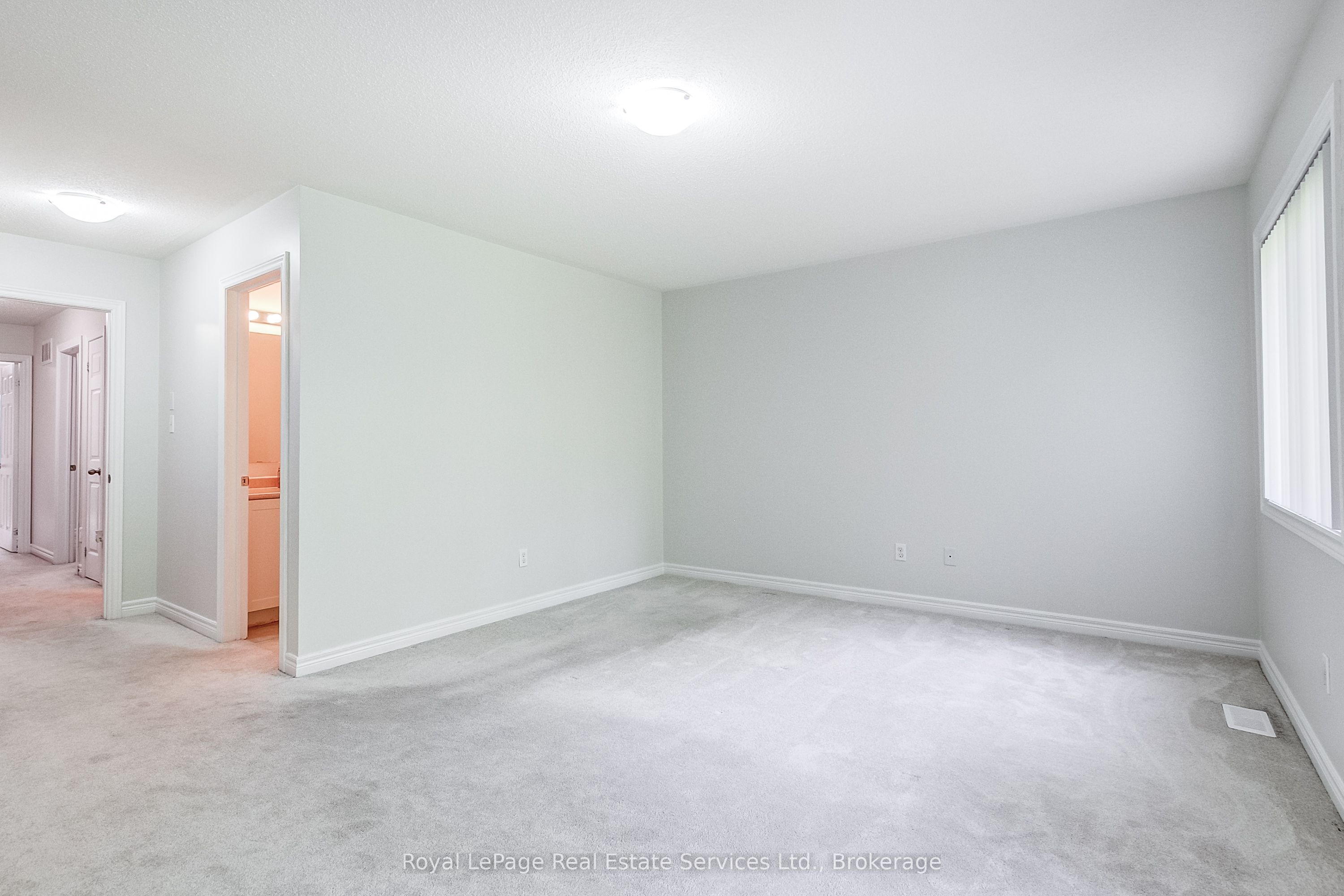 233 Duskywing Way 22 Property Photo 28