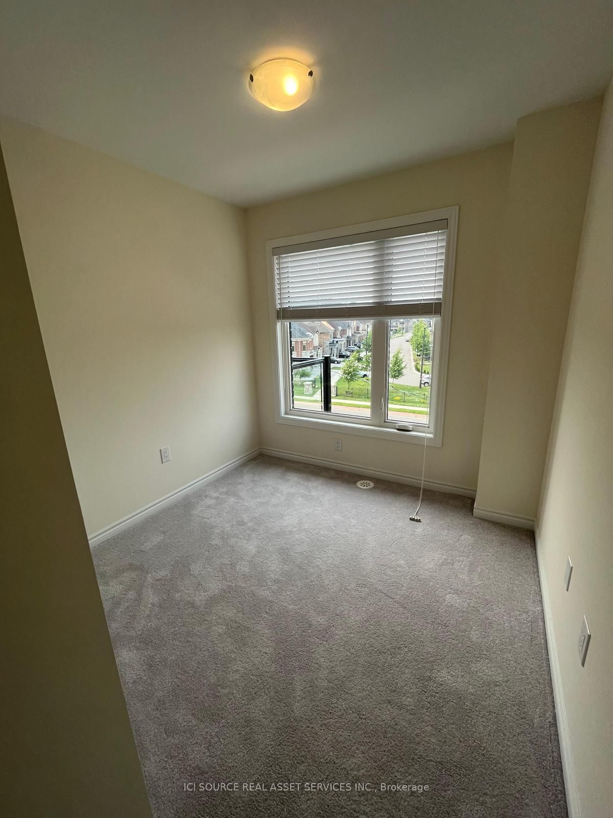 70 Knotsberry Circle 55 Property Photo 10