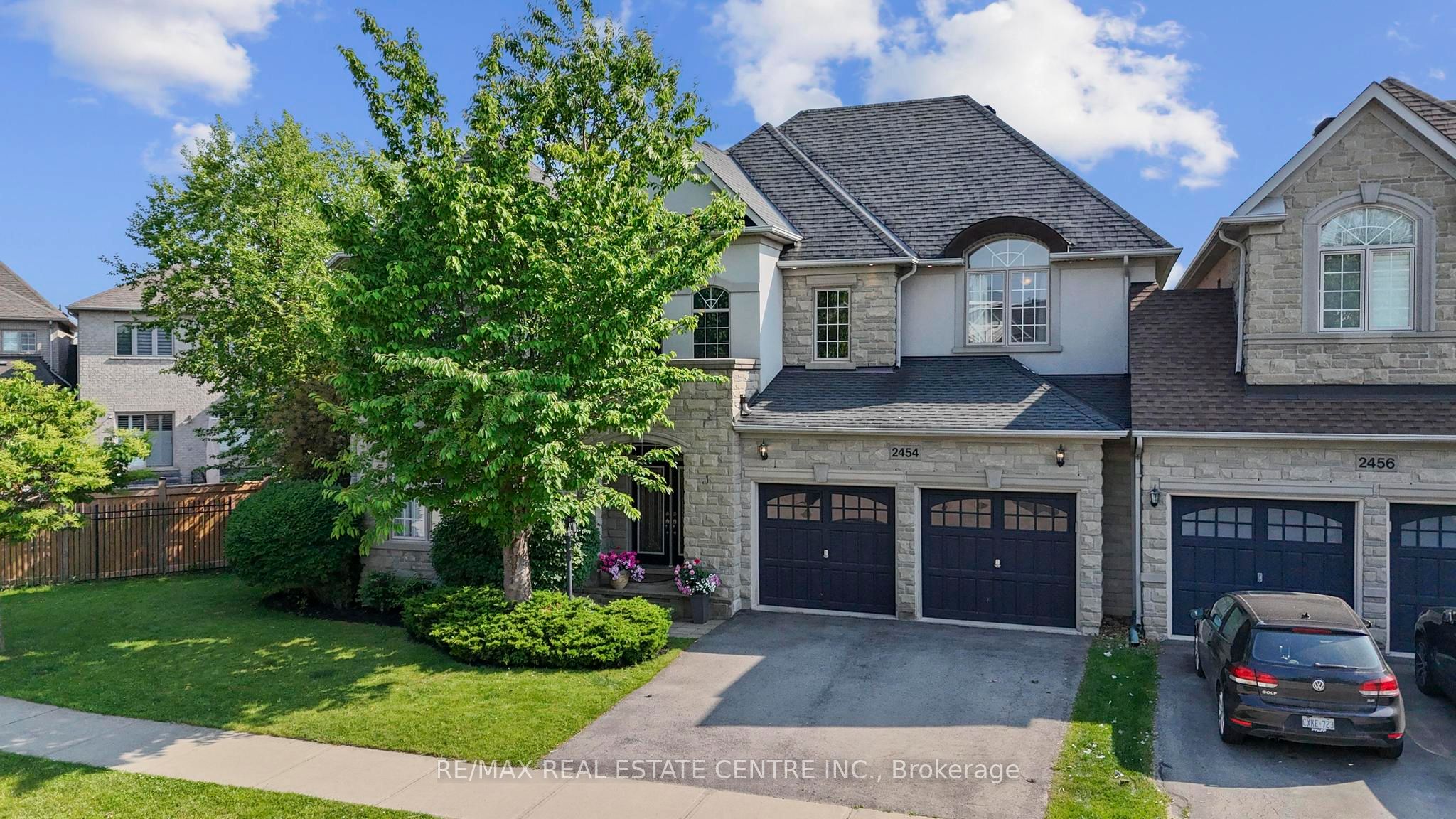 2454 Springforest Drive Property Photo 1