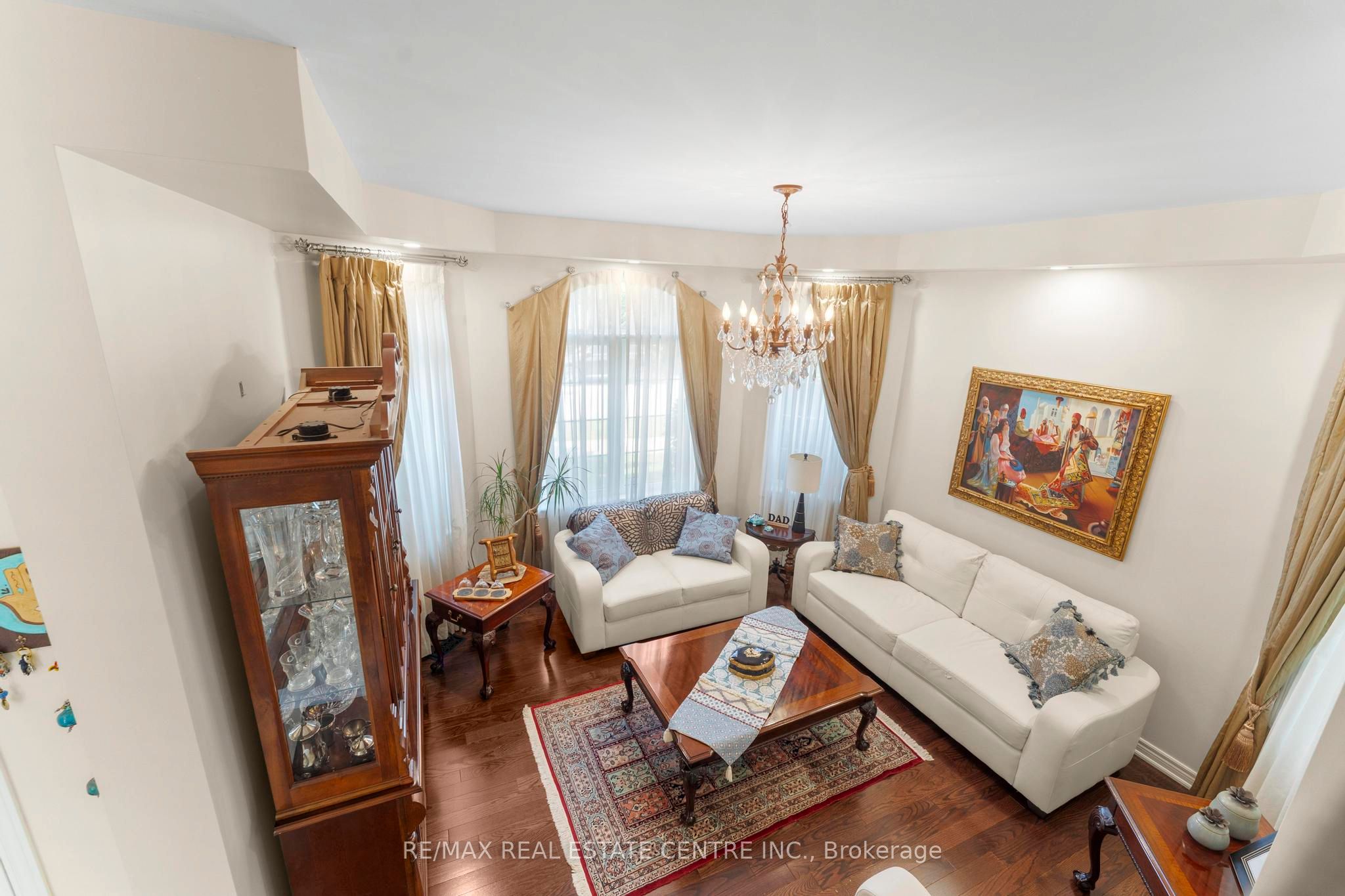 2454 Springforest Drive Property Photo 11