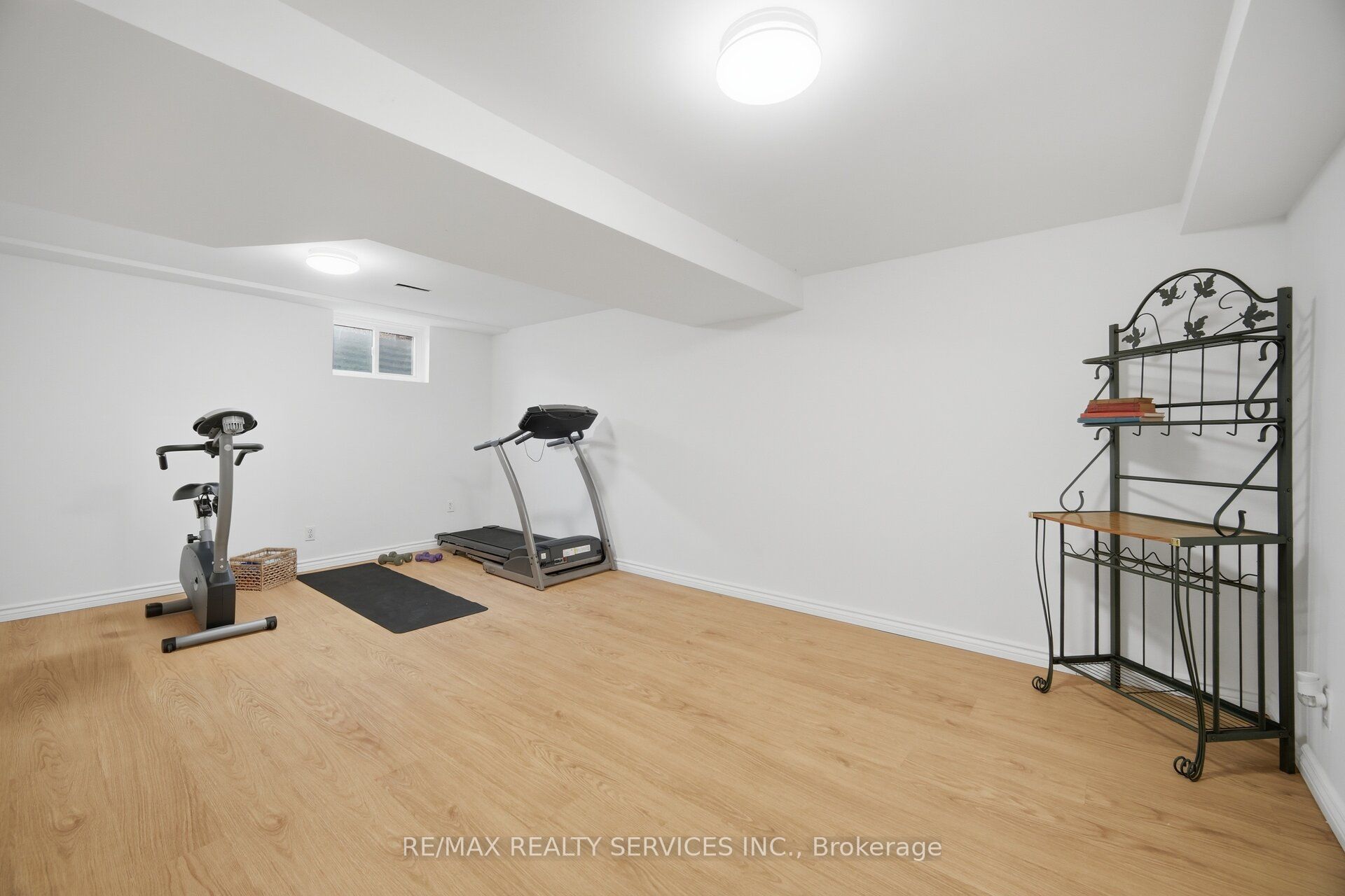 1 Tara Park Court 1 Property Photo 25