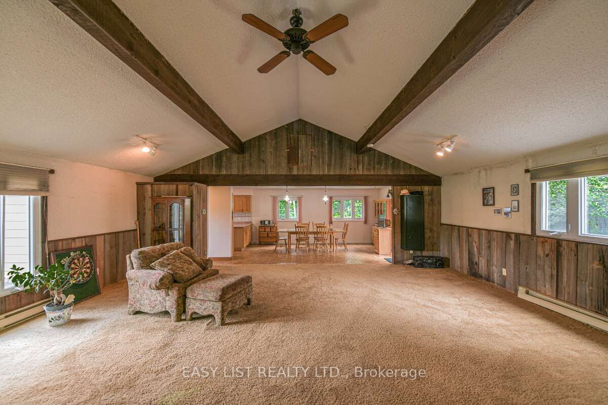 14877 The Gore Road Property Photo 14