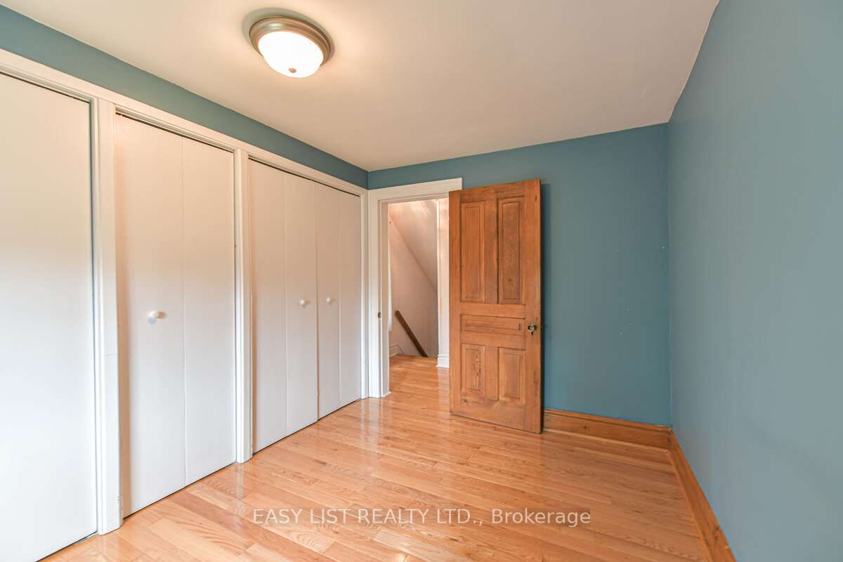 14877 The Gore Road Property Photo 24