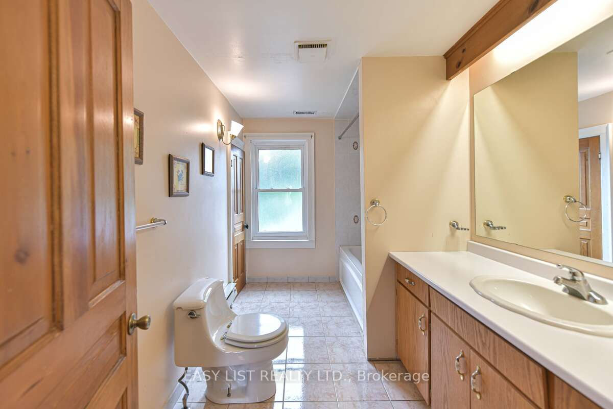 14877 The Gore Road Property Photo 25