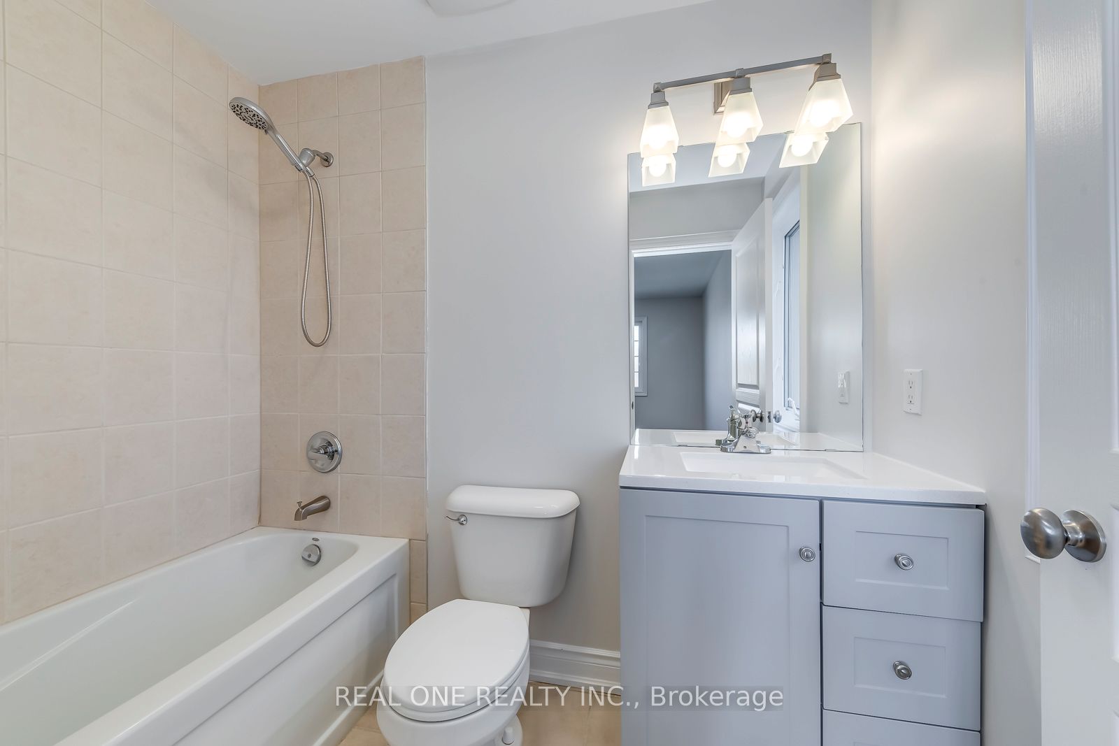 1426 Redwing Court Property Photo 36