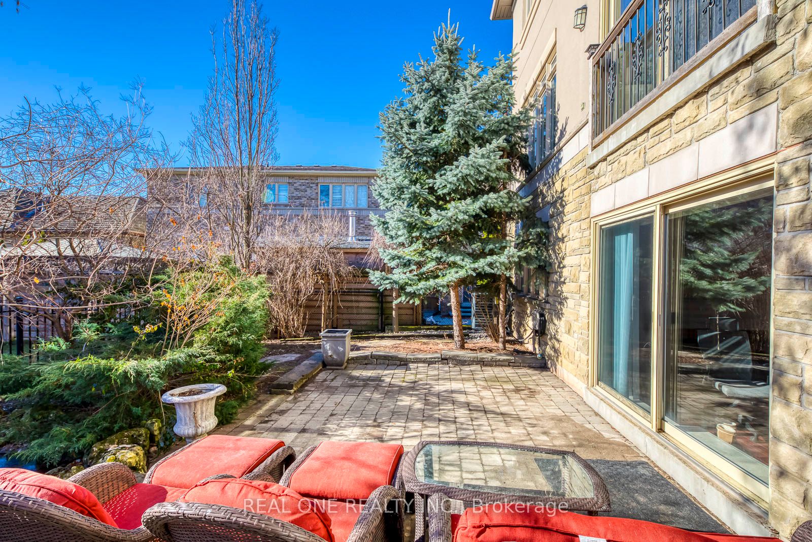 1426 Redwing Court Property Photo 49
