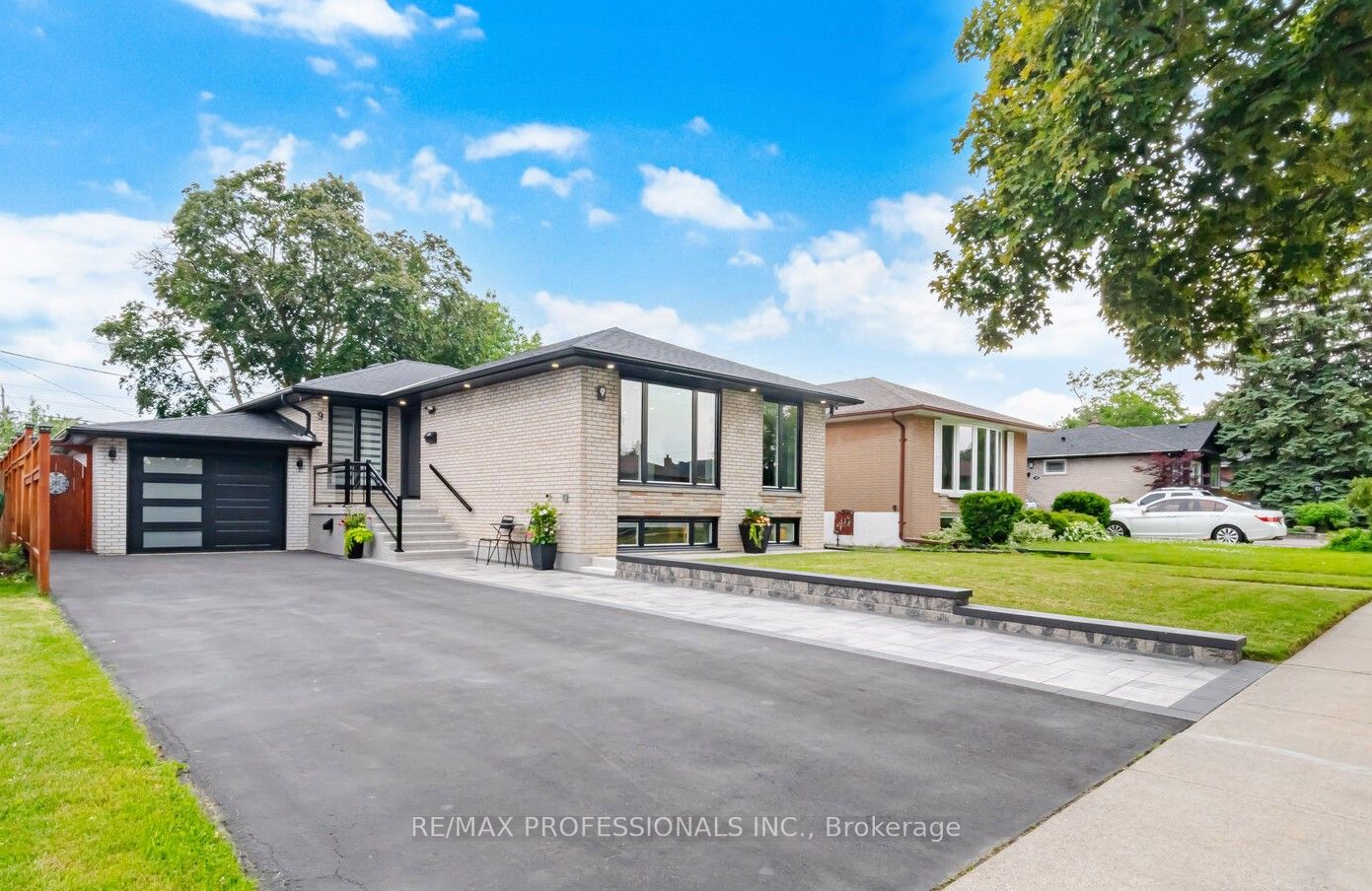9 Tynevale Drive