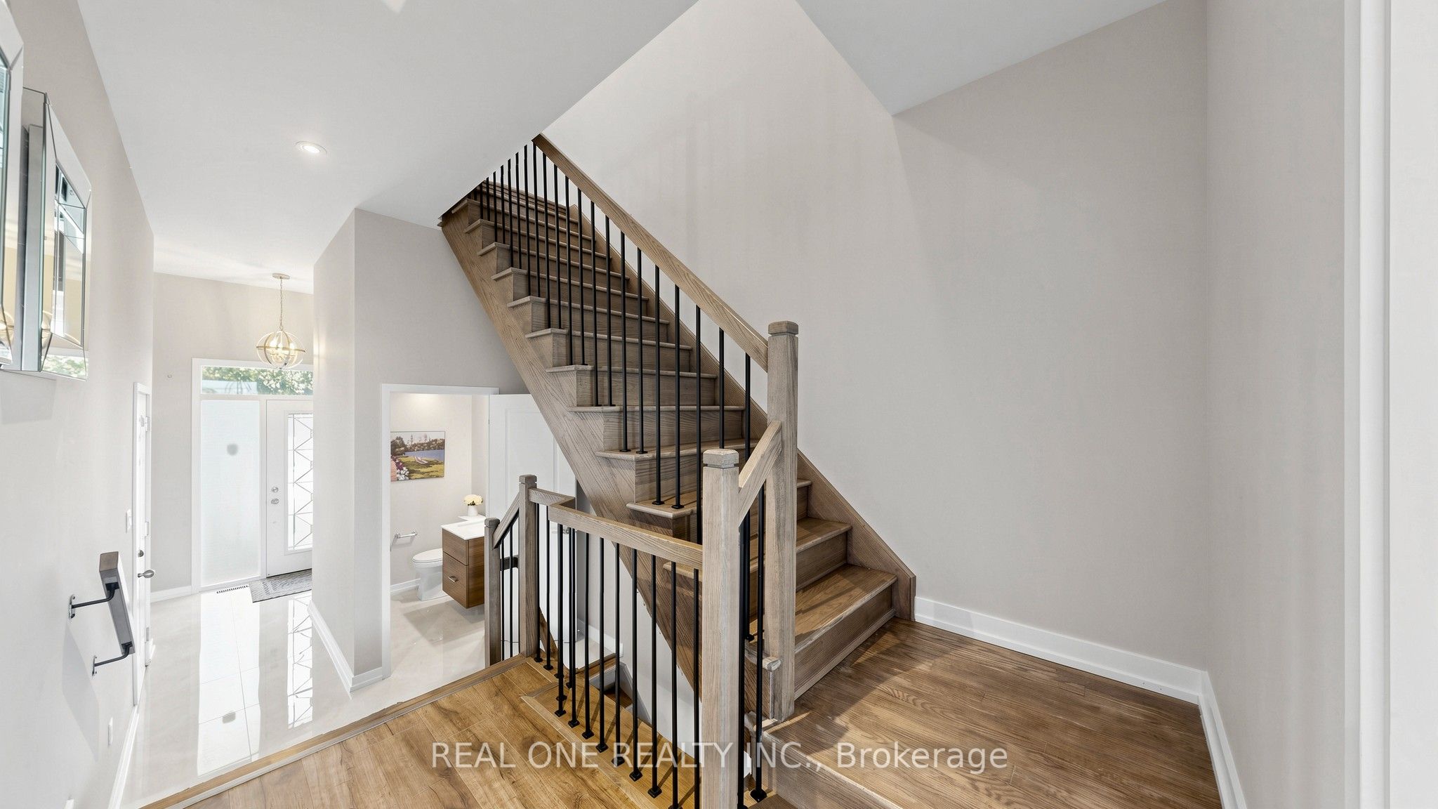 3151 Mintwood Circle Property Photo 4