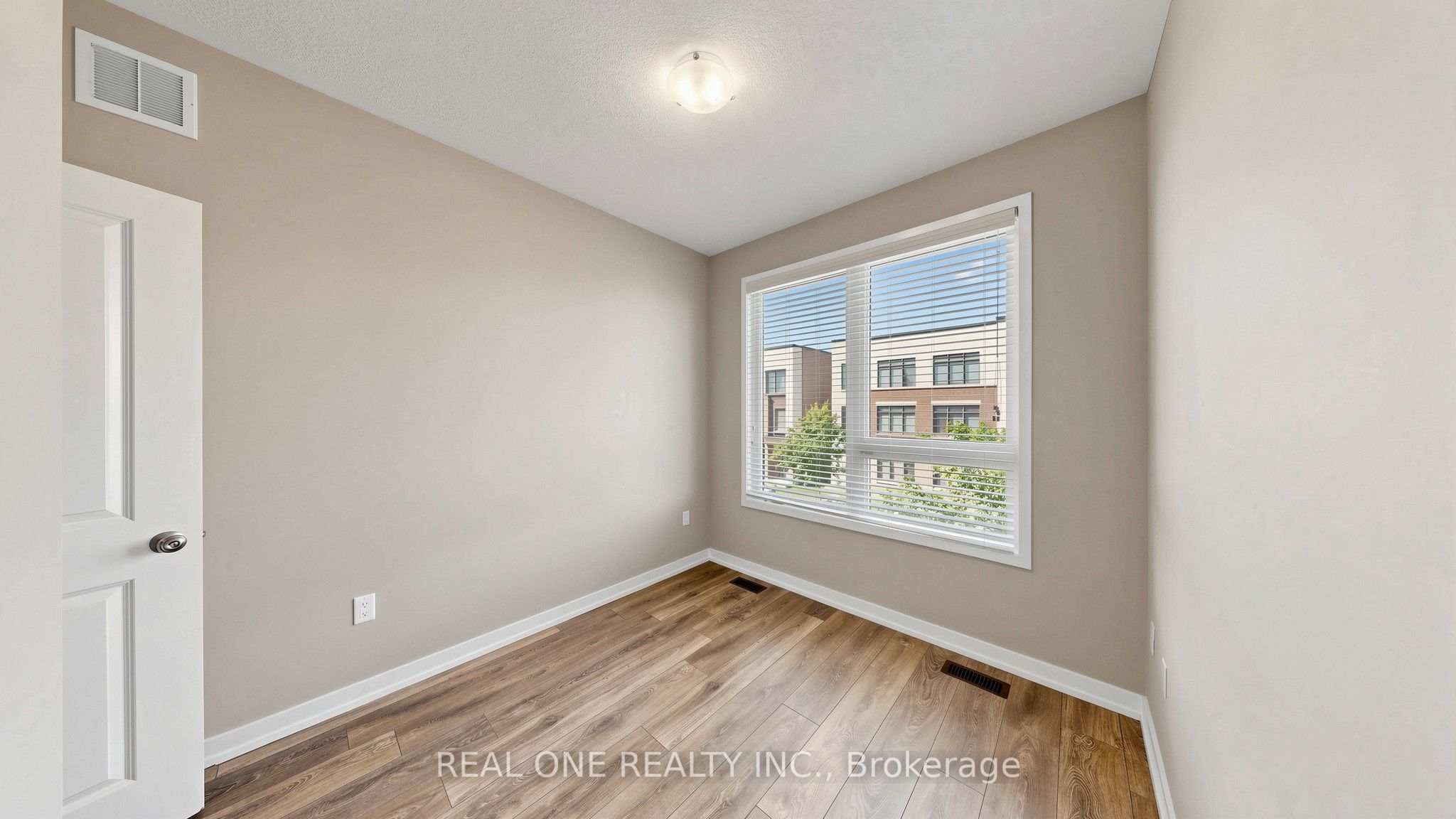 3151 Mintwood Circle Property Photo 27