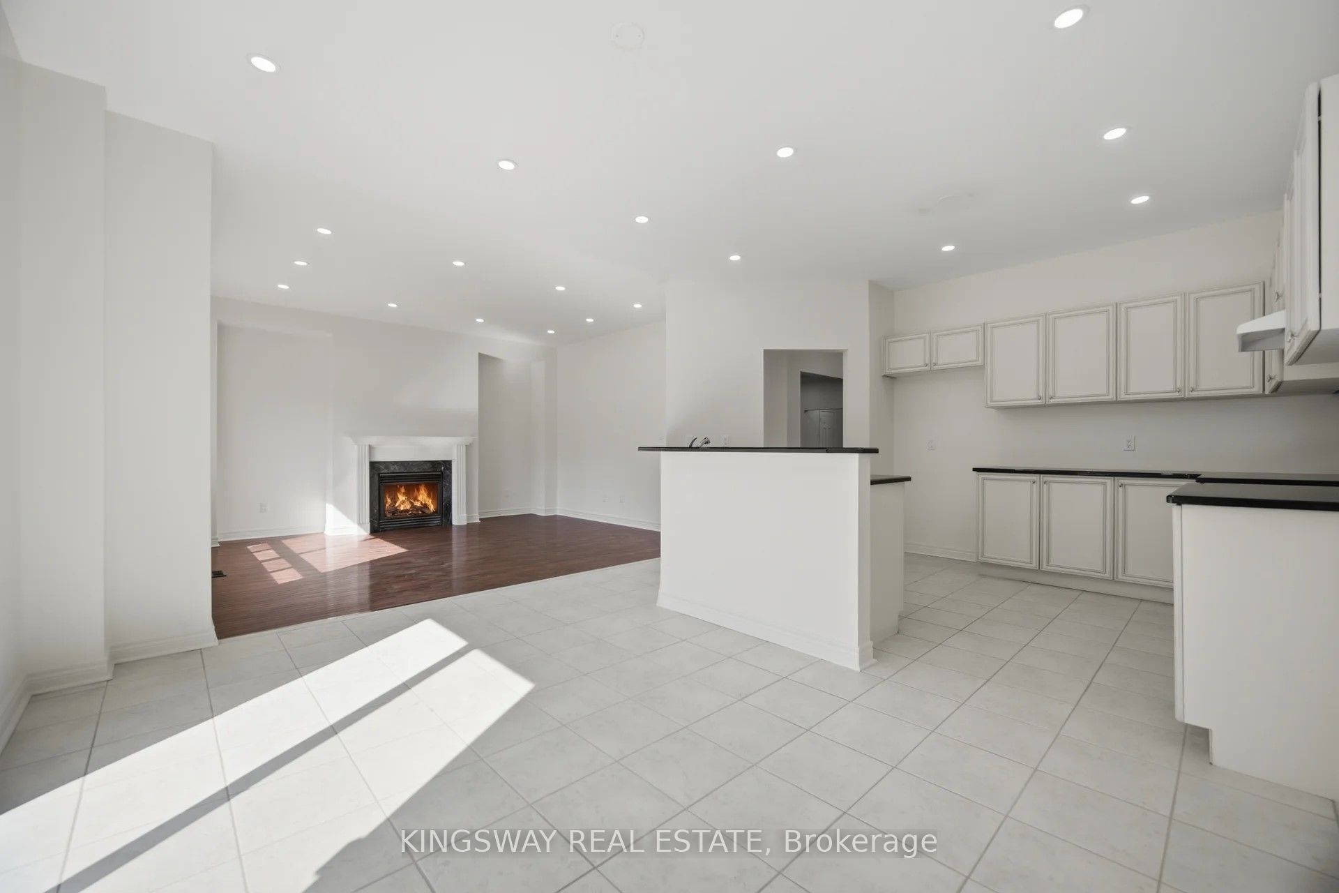 754 White Clover Way Property Photo 16