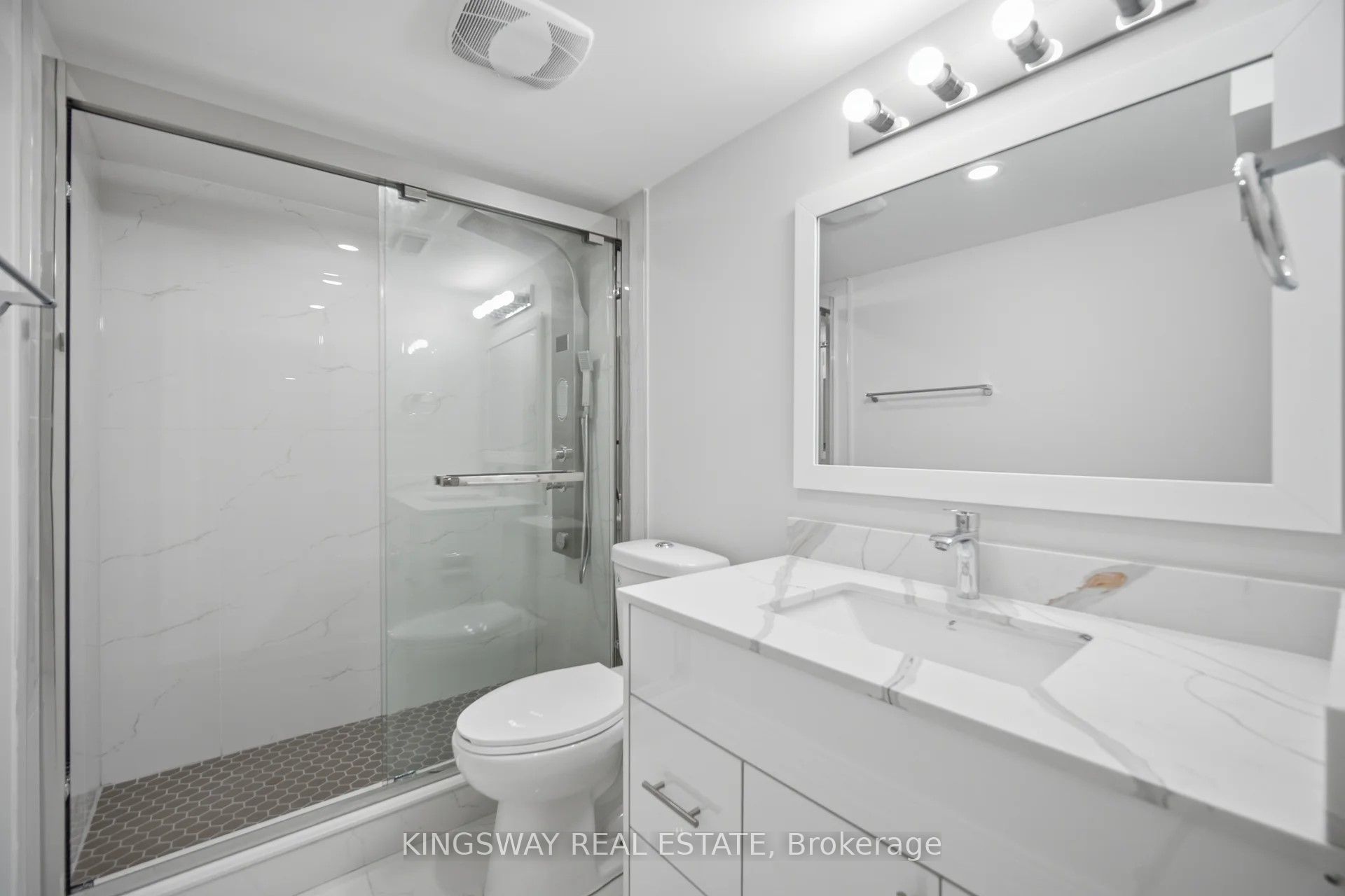 754 White Clover Way Property Photo 45