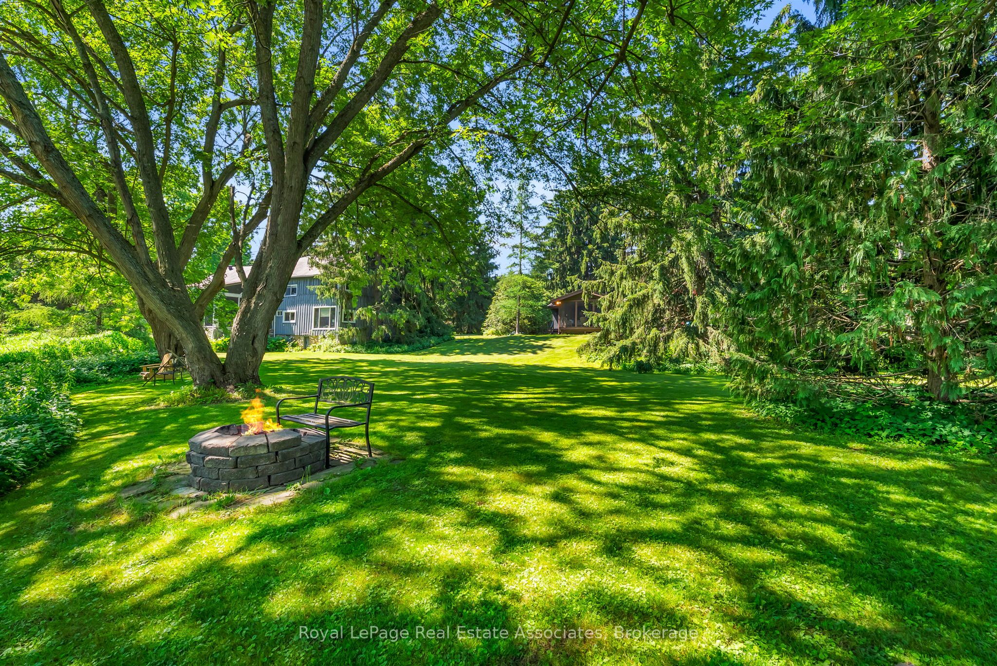 19 Confederation Street Property Photo 40