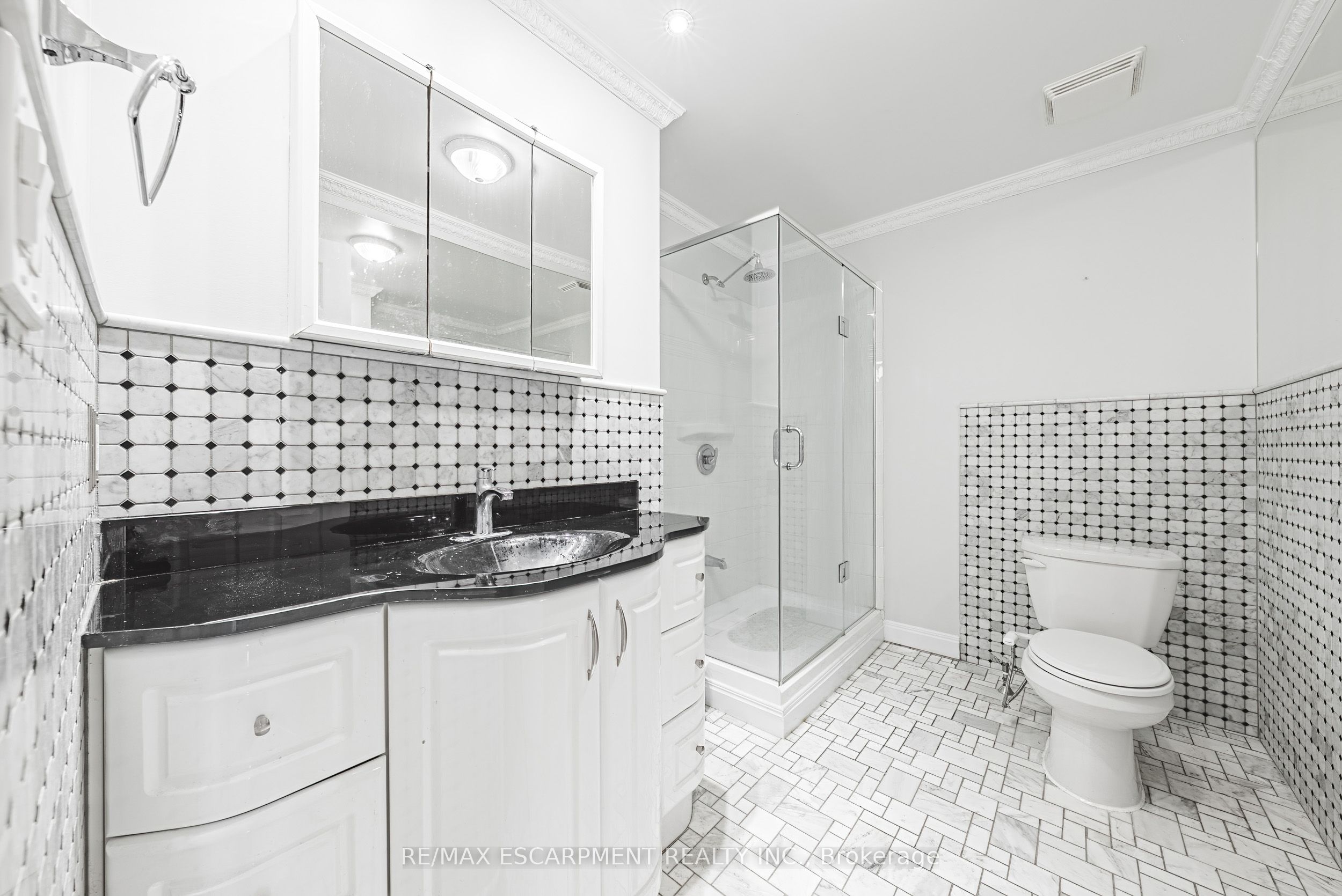 2116 Prospect Street C Property Photo 19