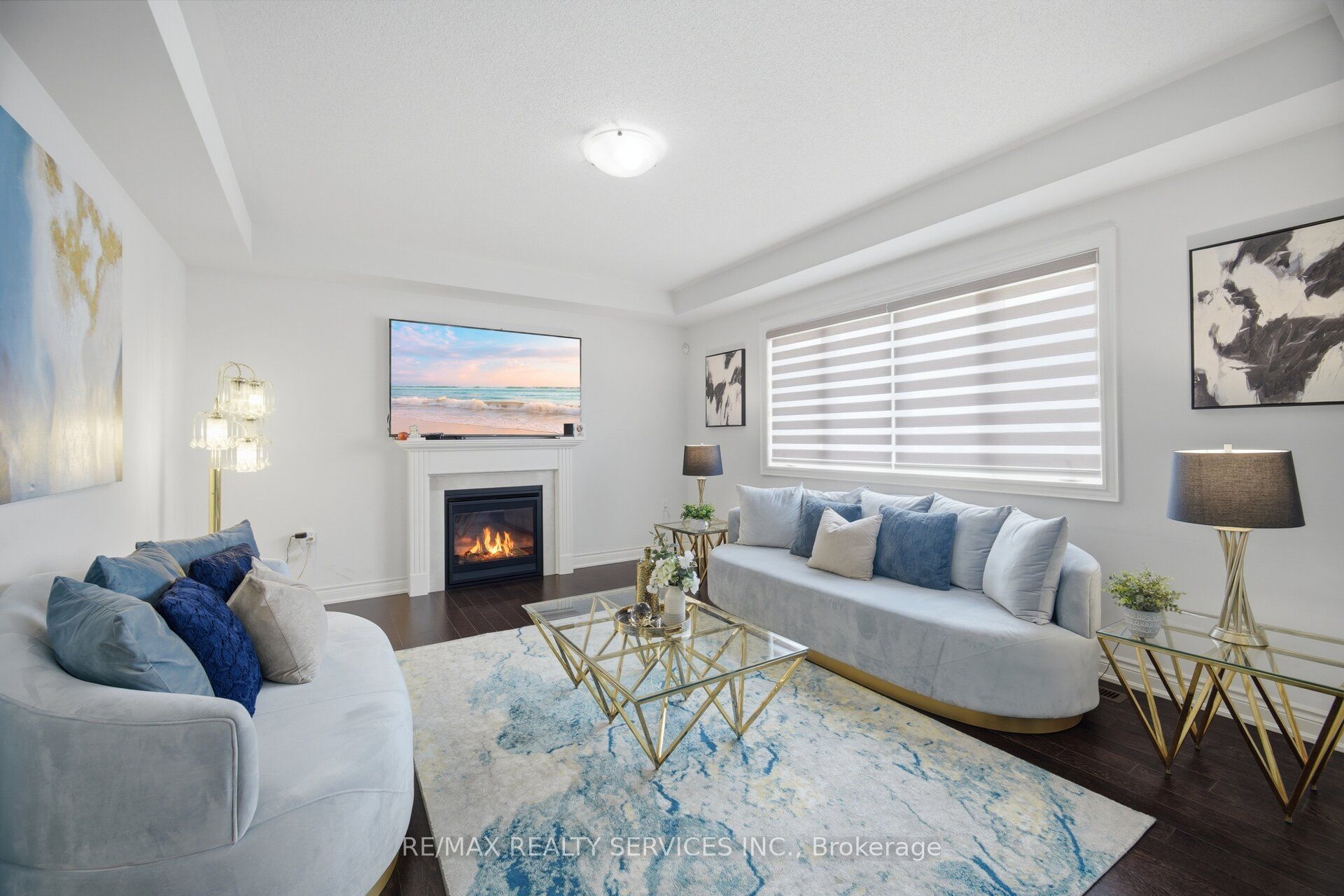585 Dougall Avenue Property Photo 17