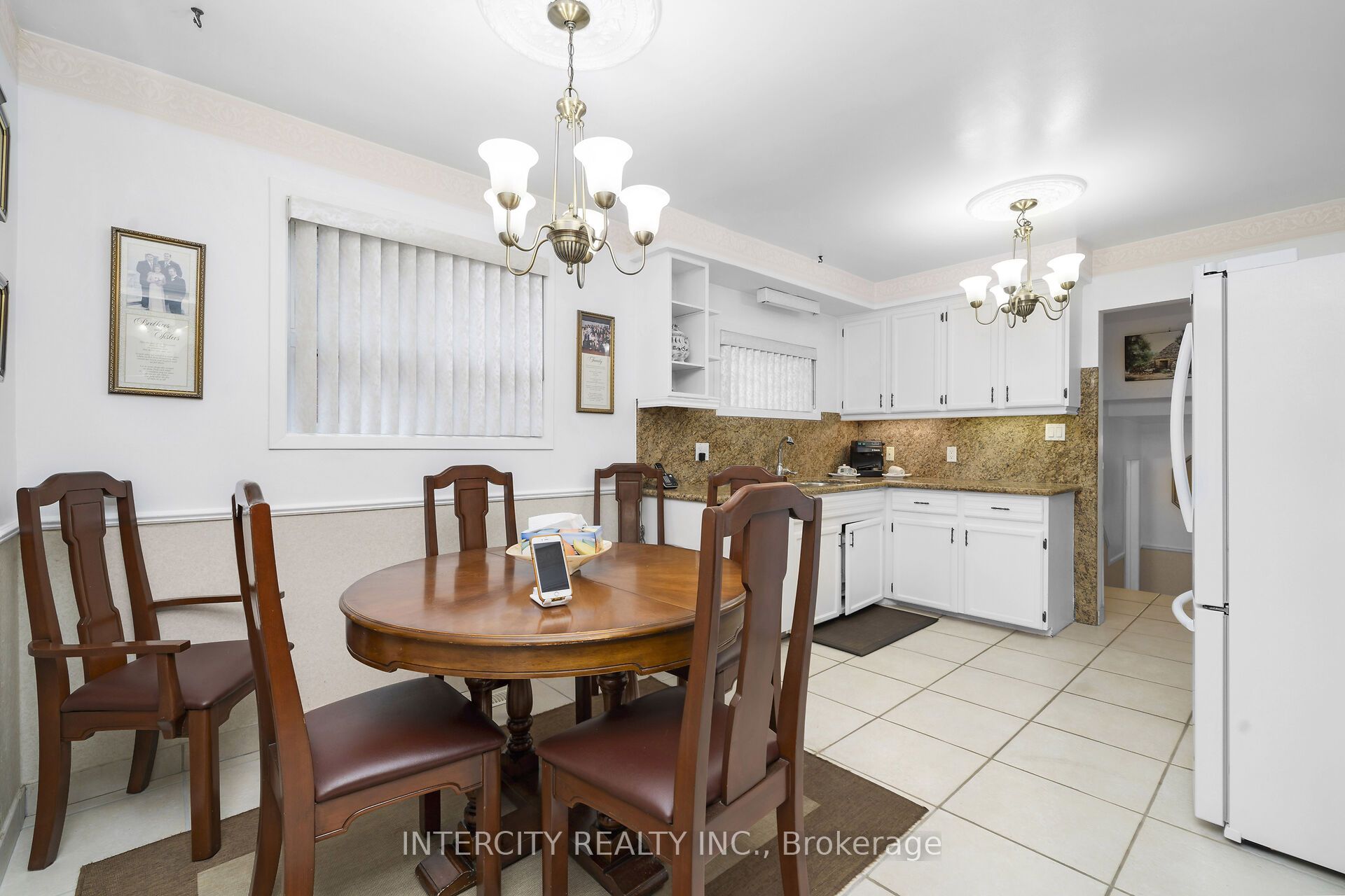 7279 Vernor Drive Property Photo 10