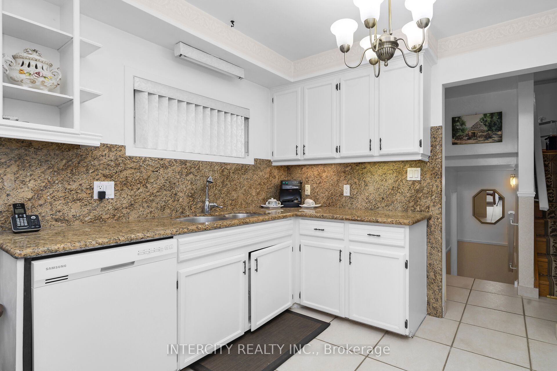 7279 Vernor Drive Property Photo 11