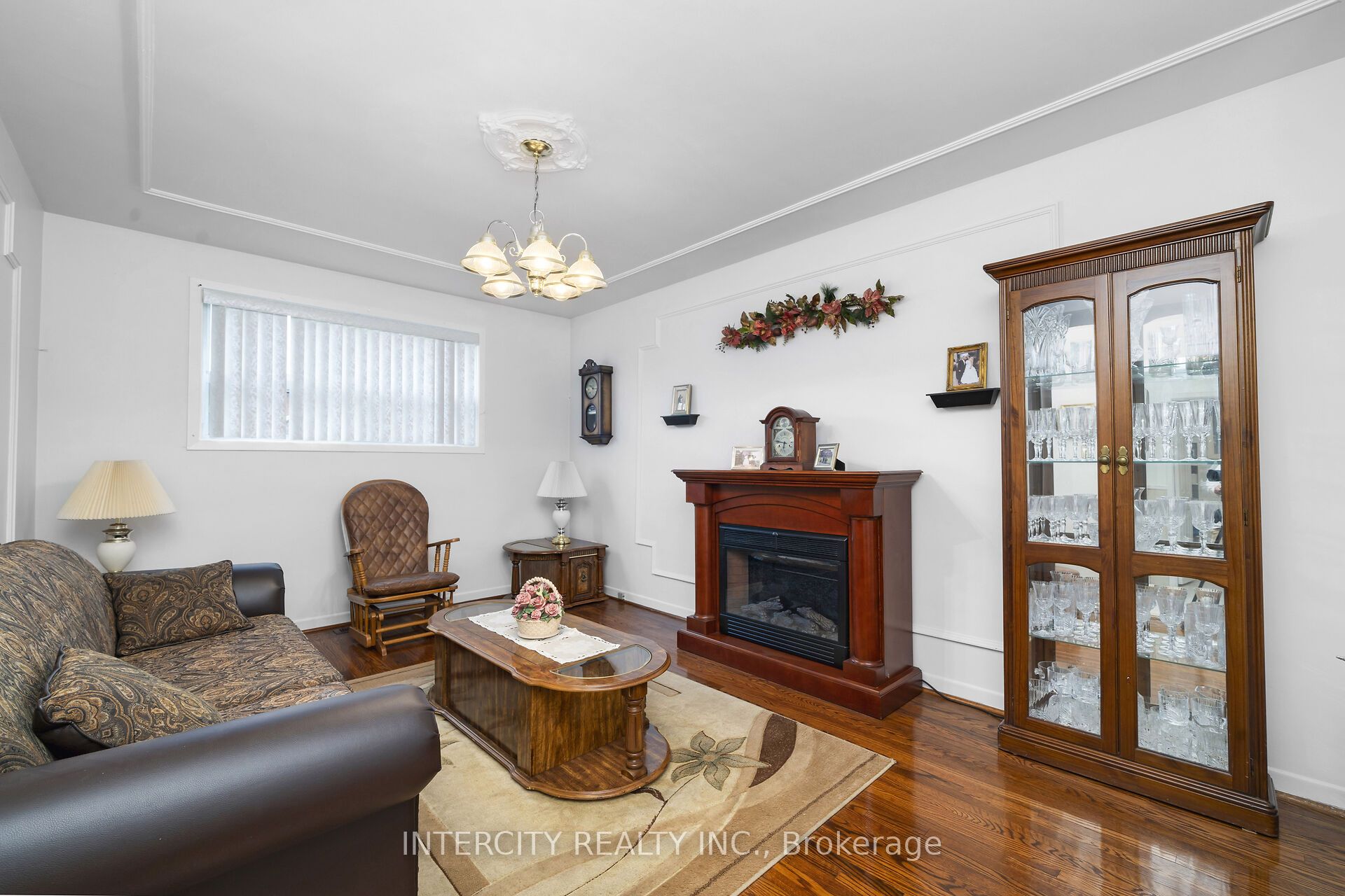 7279 Vernor Drive Property Photo 17