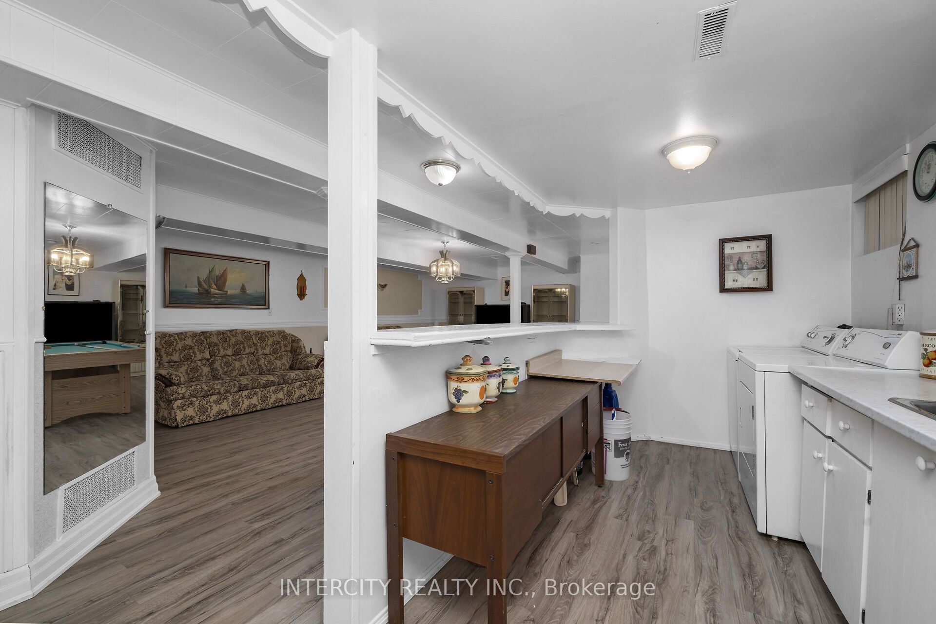 7279 Vernor Drive Property Photo 28