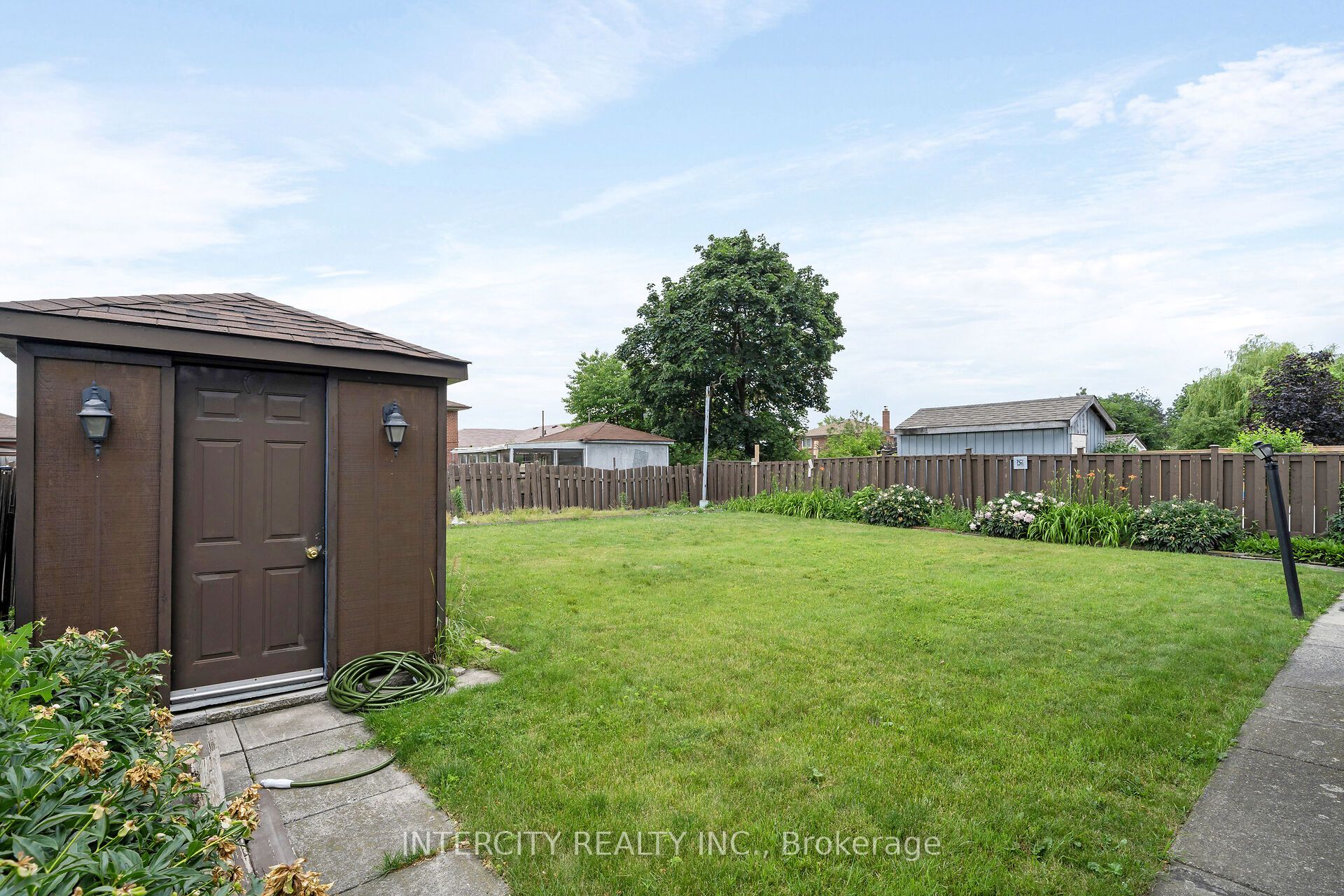 7279 Vernor Drive Property Photo 31