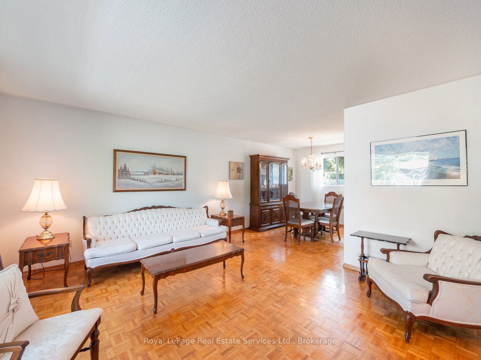 1 Mosswood Lane Property Photo 10