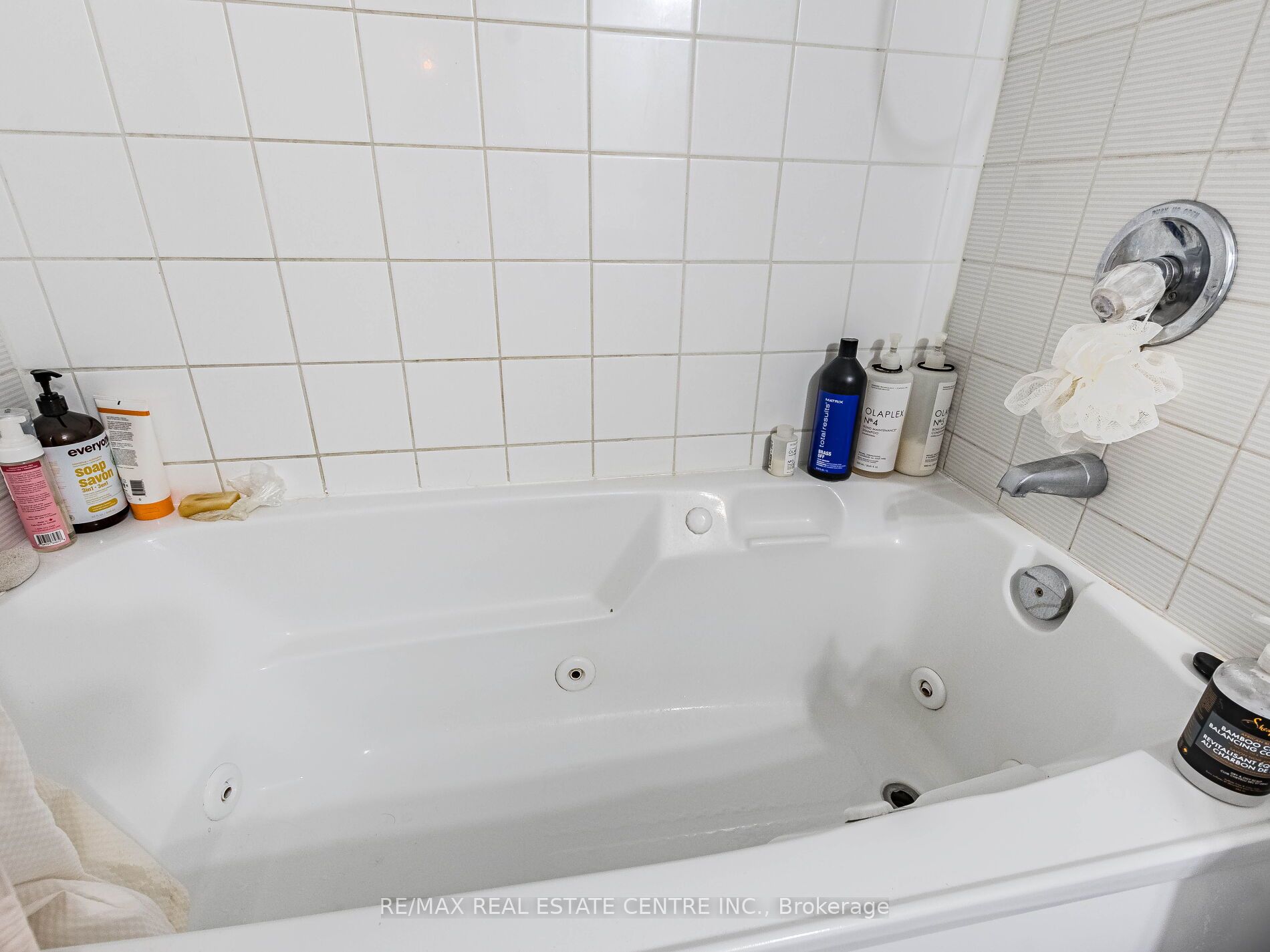 250 Webb Drive 1616 Property Photo 26