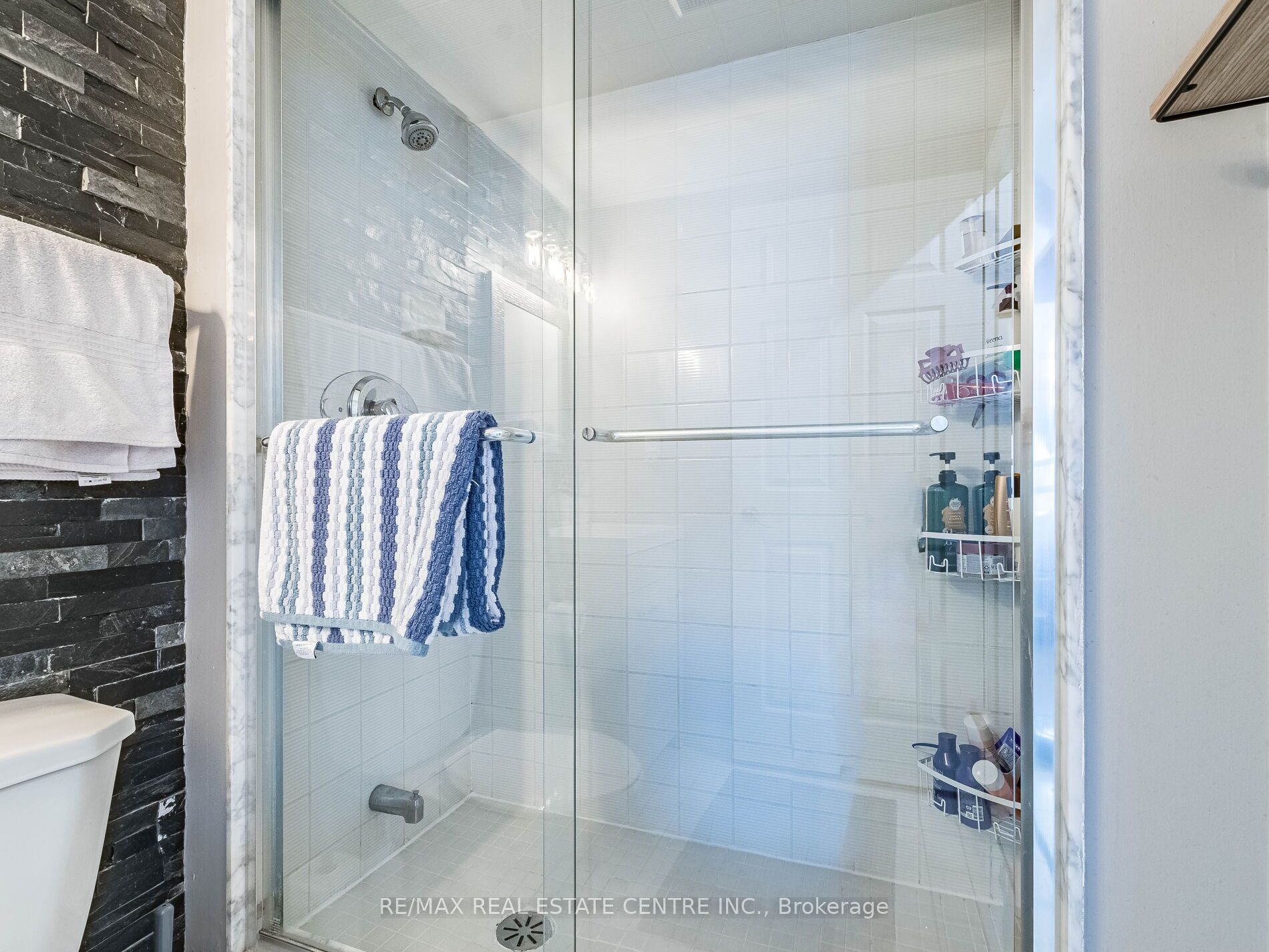 250 Webb Drive 1616 Property Photo 34