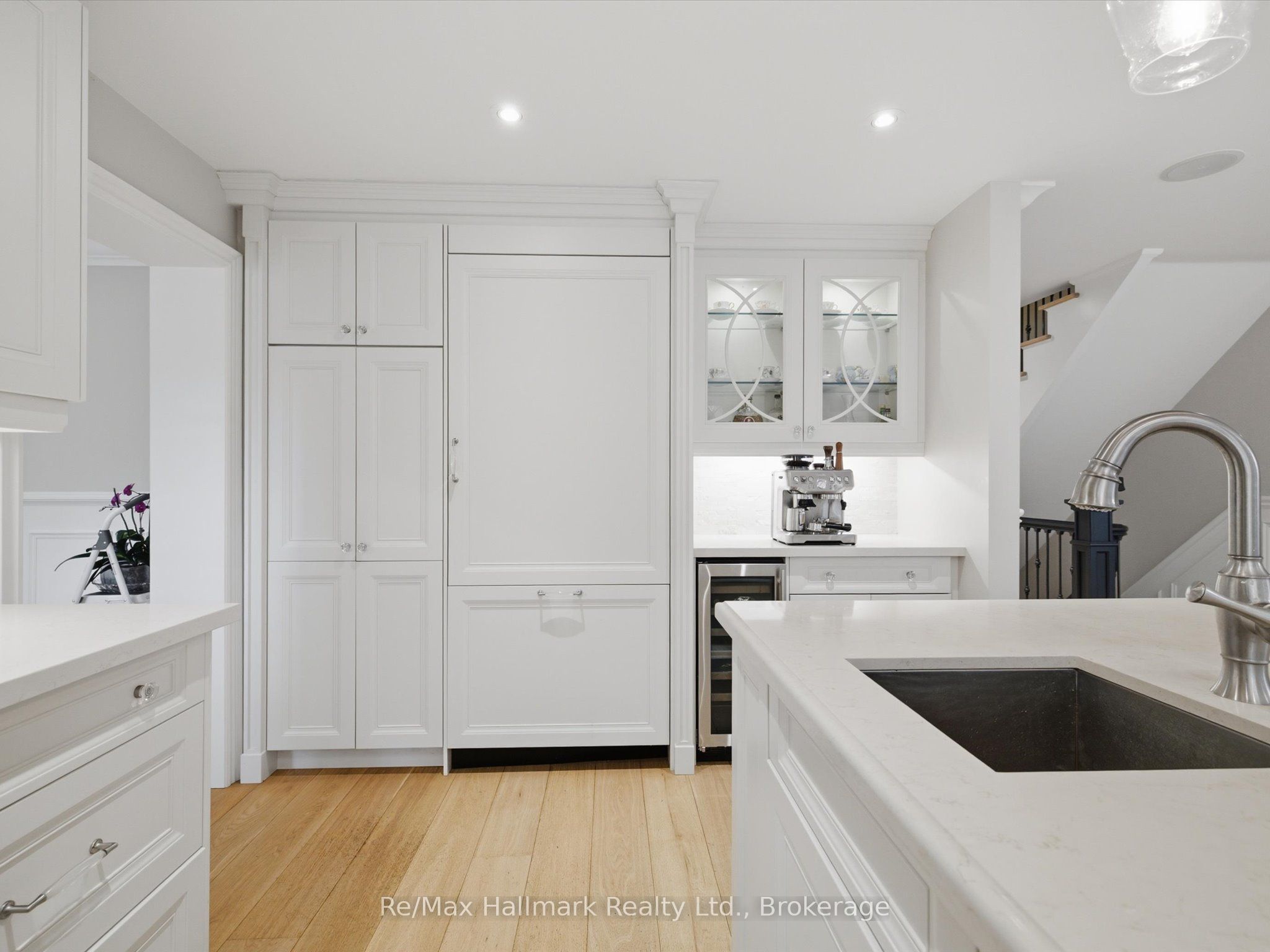 153 Cairncroft Road Property Photo 15