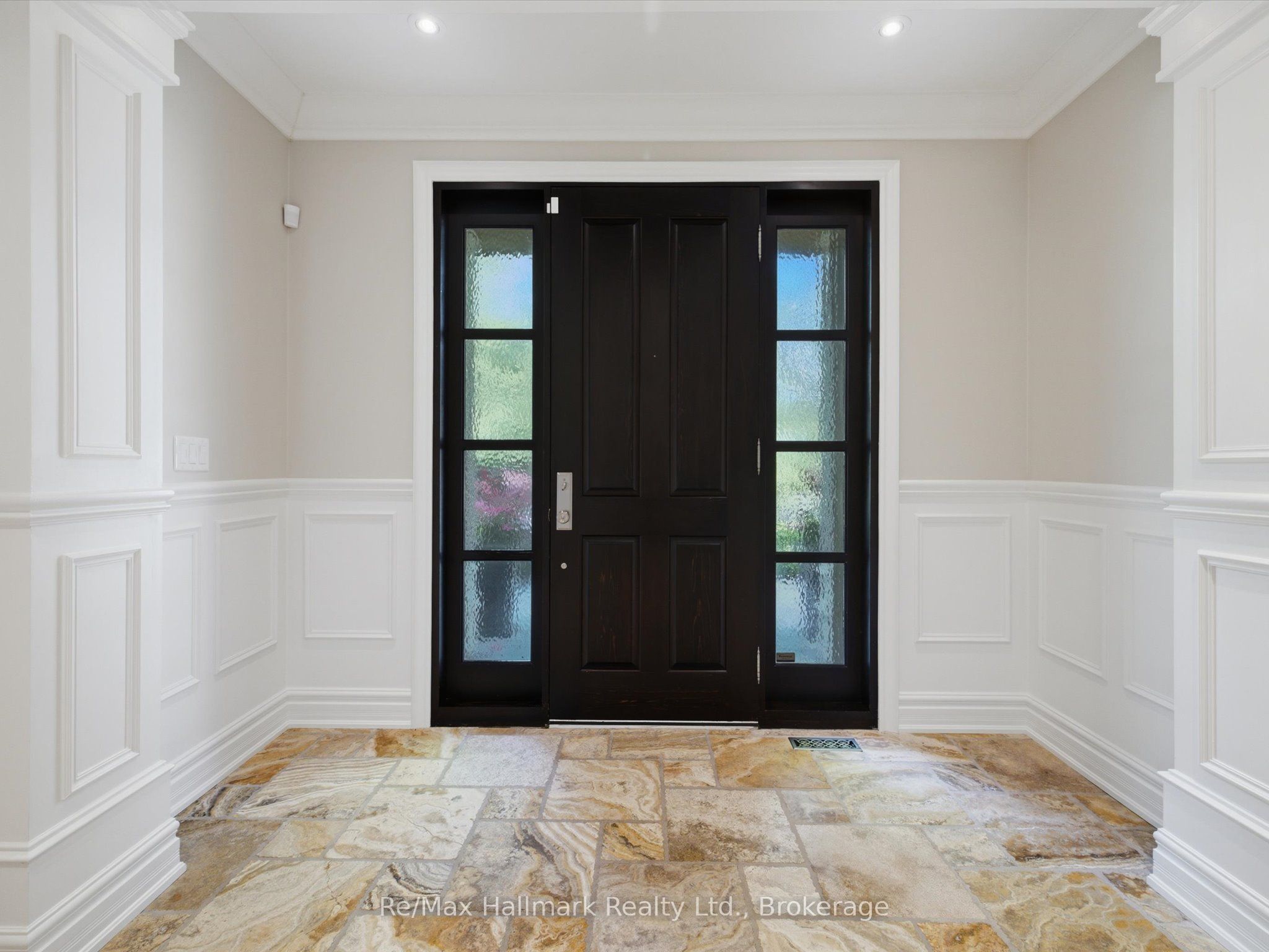 153 Cairncroft Road Property Photo 24