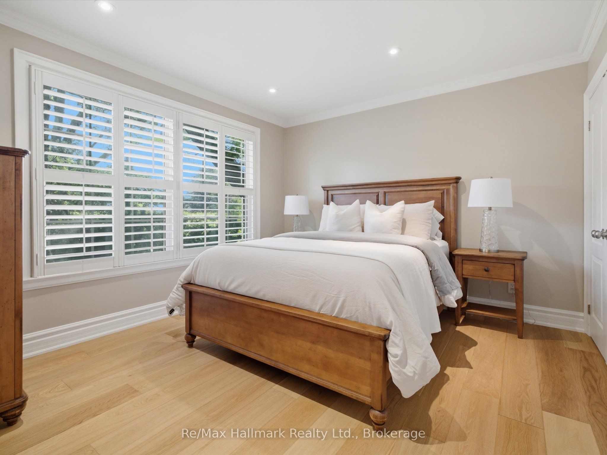 153 Cairncroft Road Property Photo 37