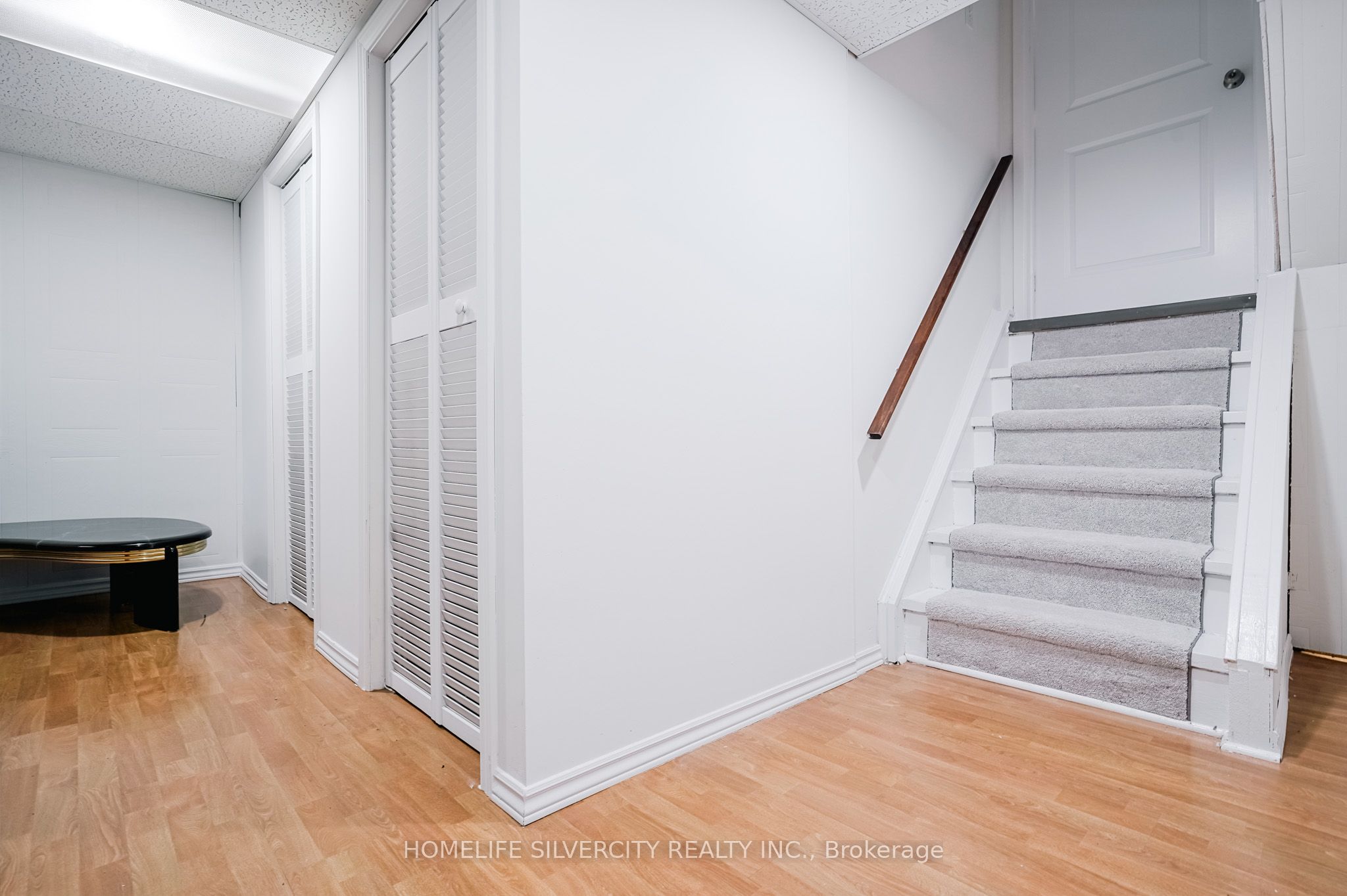 235 Bronte Street S 57 Property Photo 34