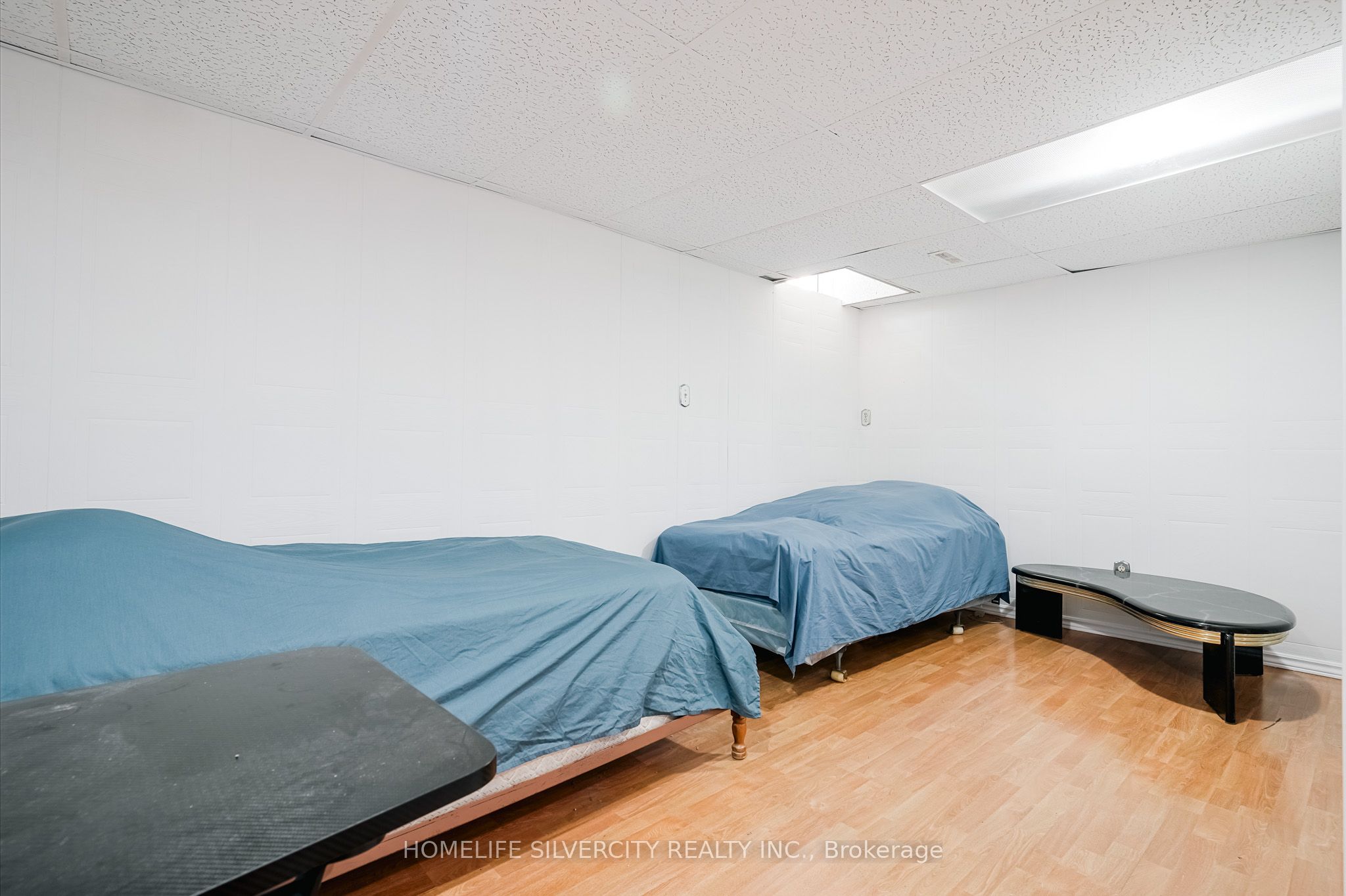 235 Bronte Street S 57 Property Photo 35