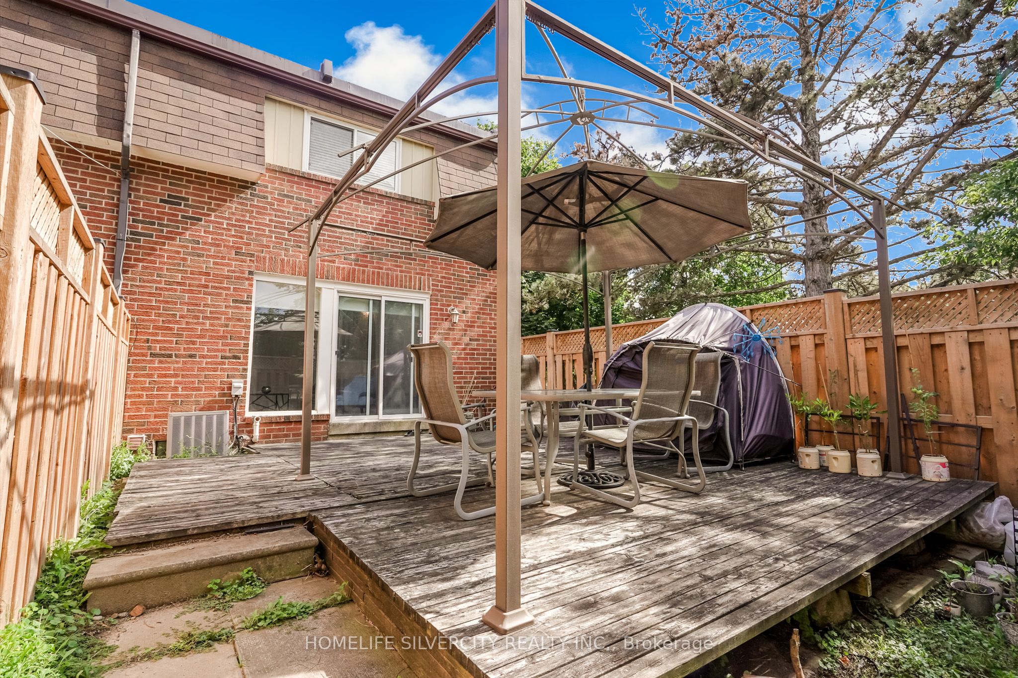235 Bronte Street S 57 Property Photo 38