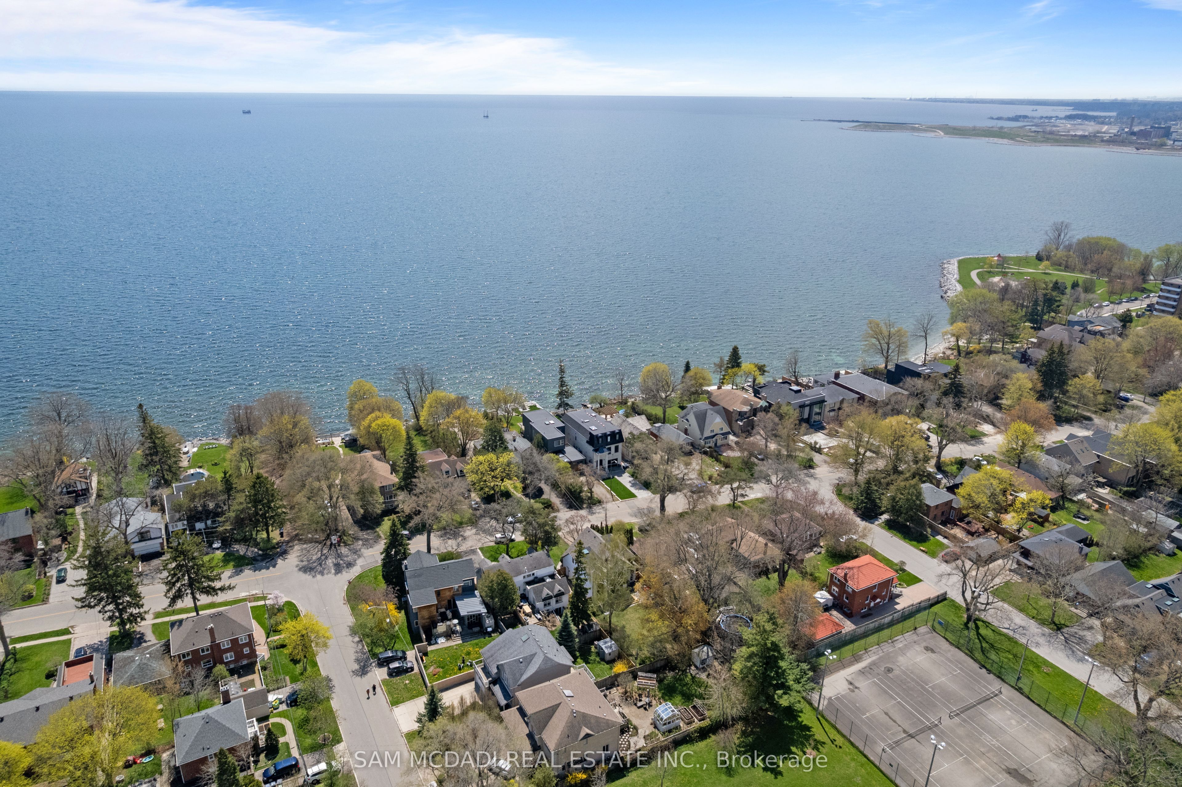 130 Lake Promenade Property Photo 46