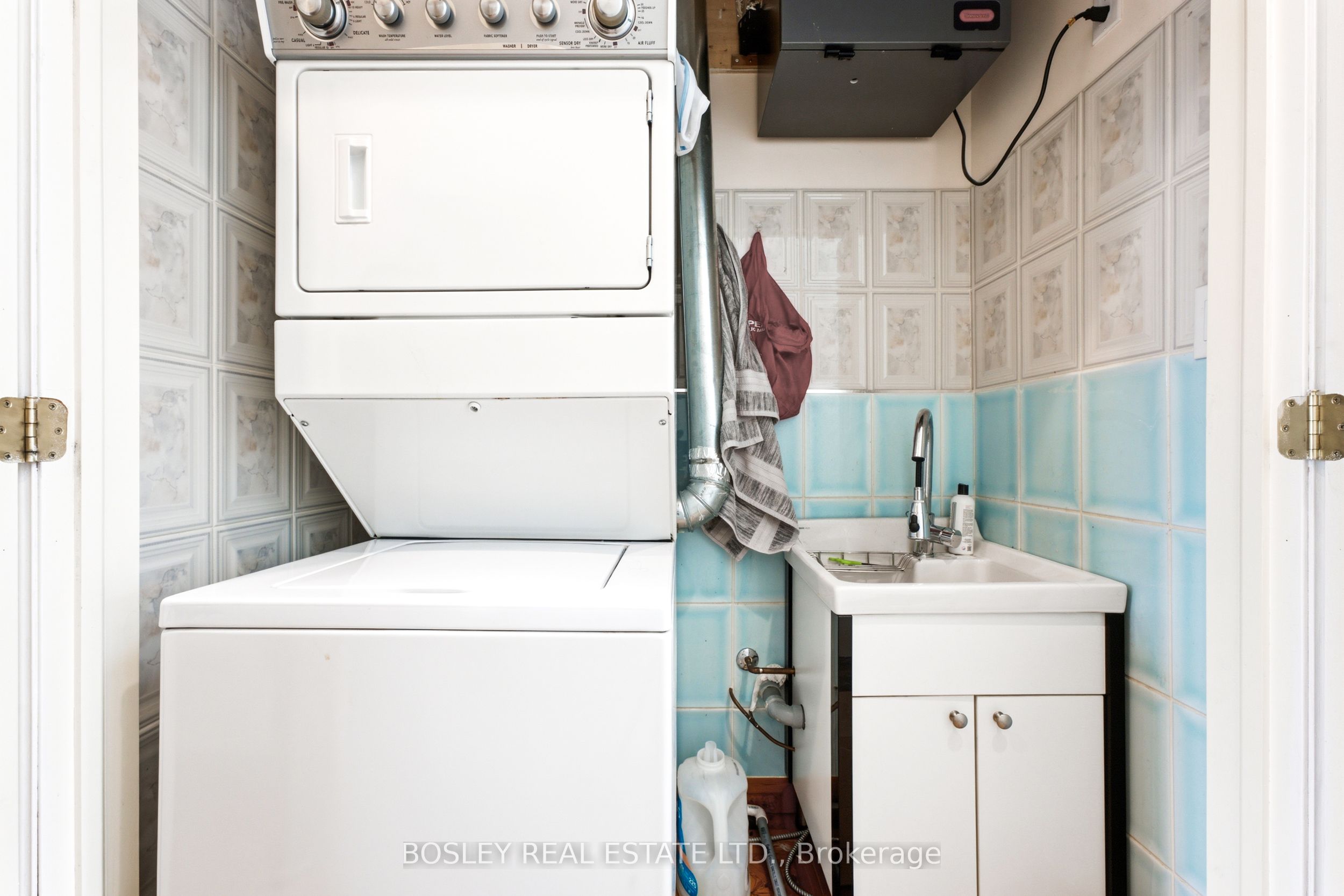 115 Roncesvalles Avenue 3 Property Photo 20